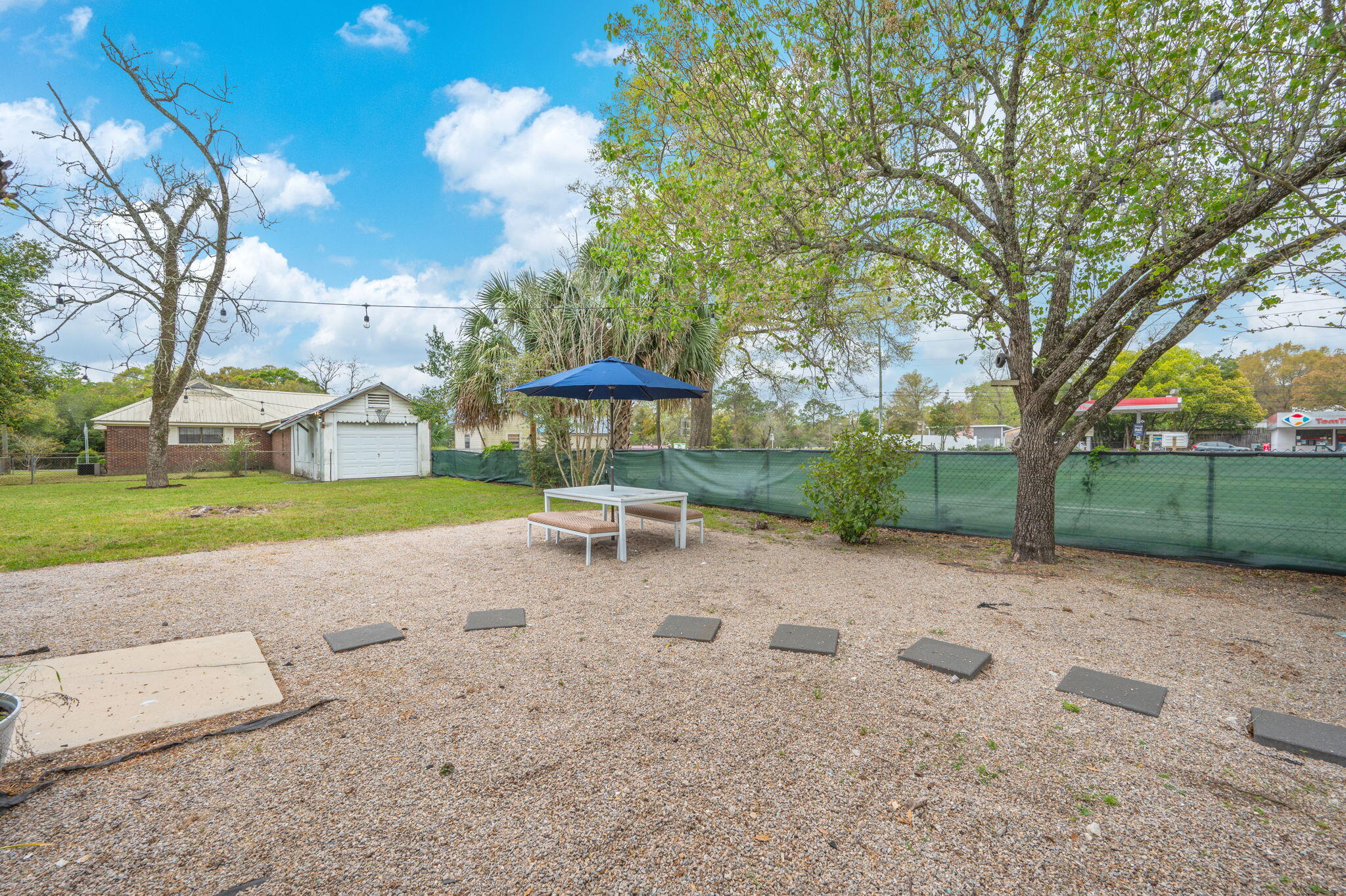 TOWN OF DEFUNIAK SPRINGS - Residential