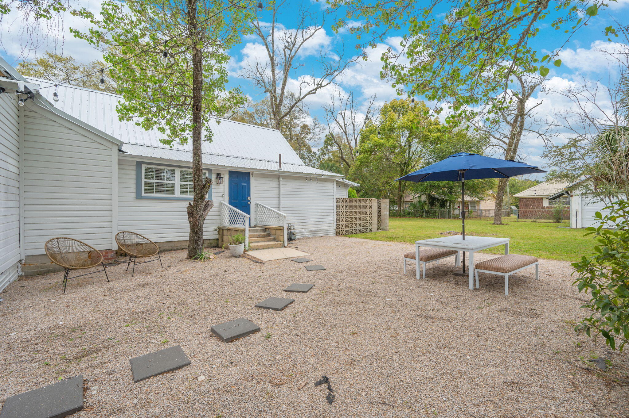 TOWN OF DEFUNIAK SPRINGS - Residential