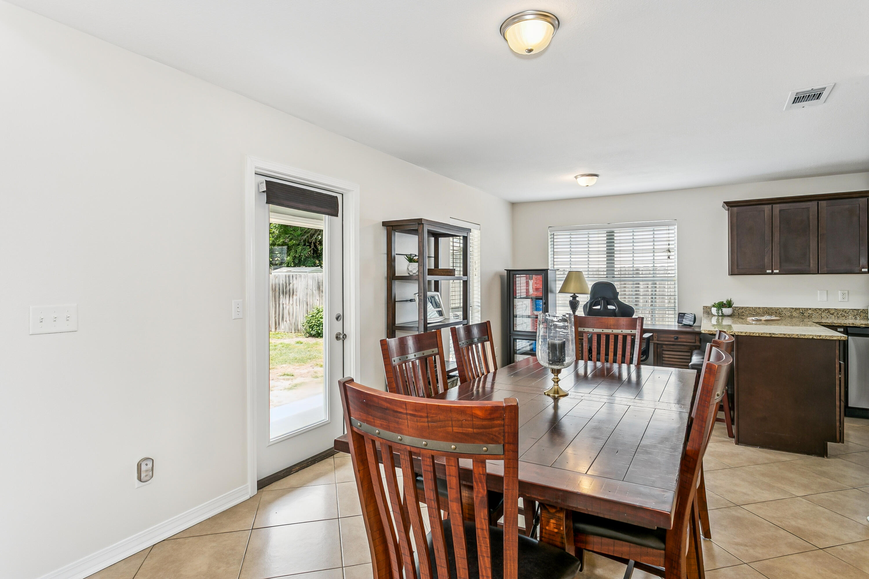 MEADOW WOODS - Residential