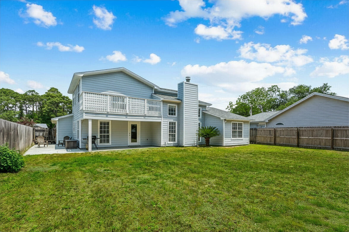 MEADOW WOODS - Residential