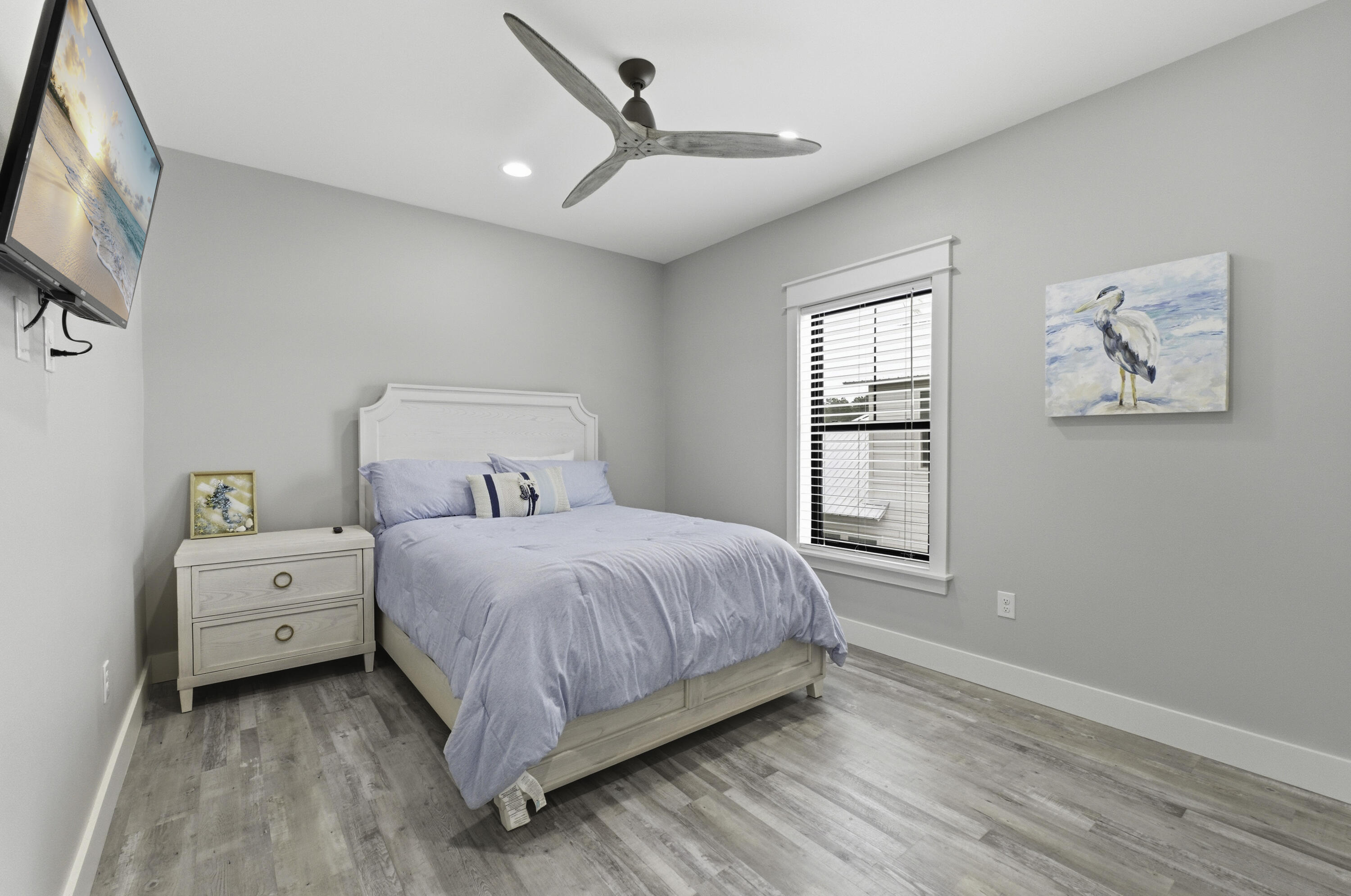 HIDDEN GROVE - Residential