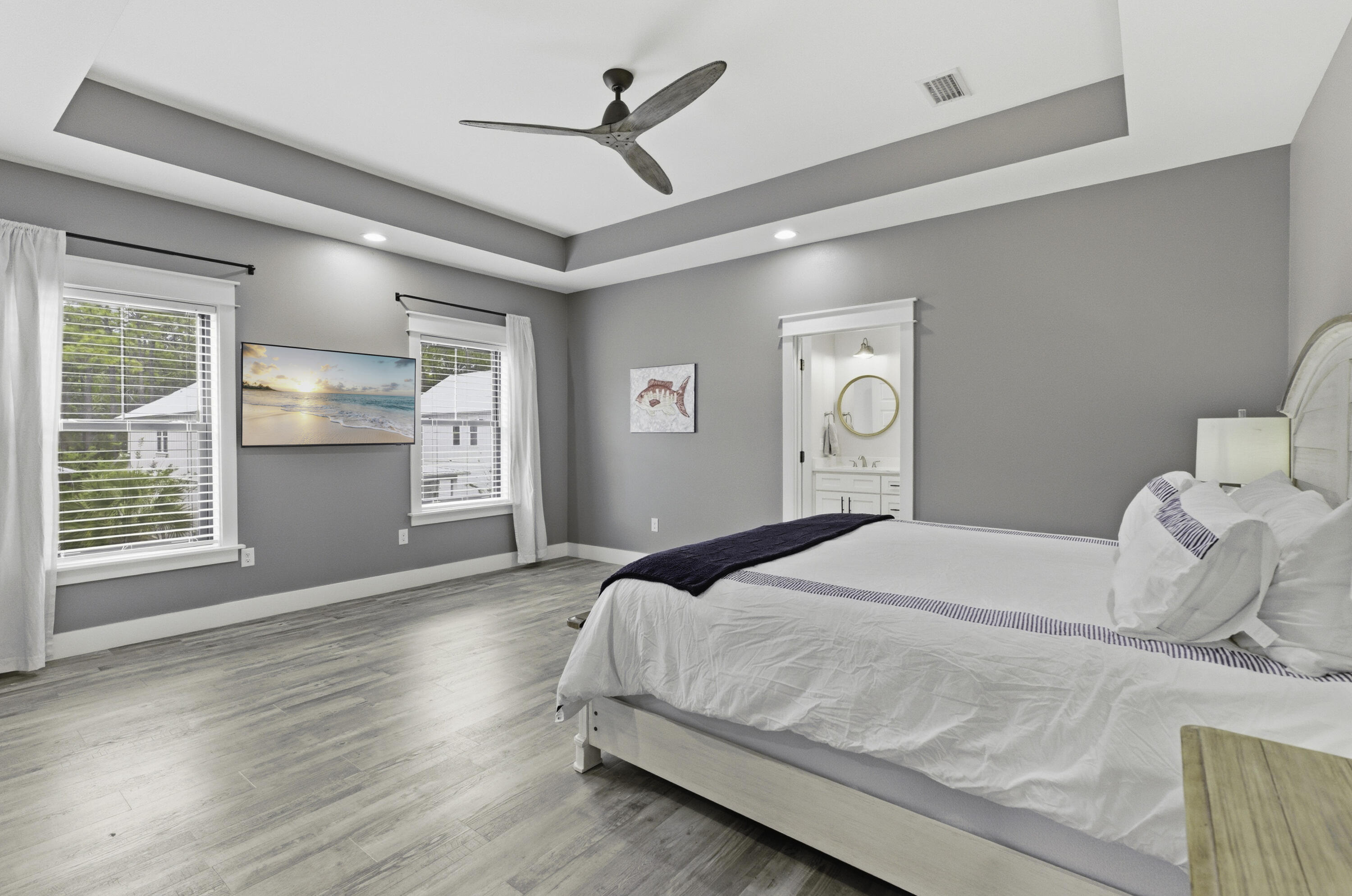 HIDDEN GROVE - Residential