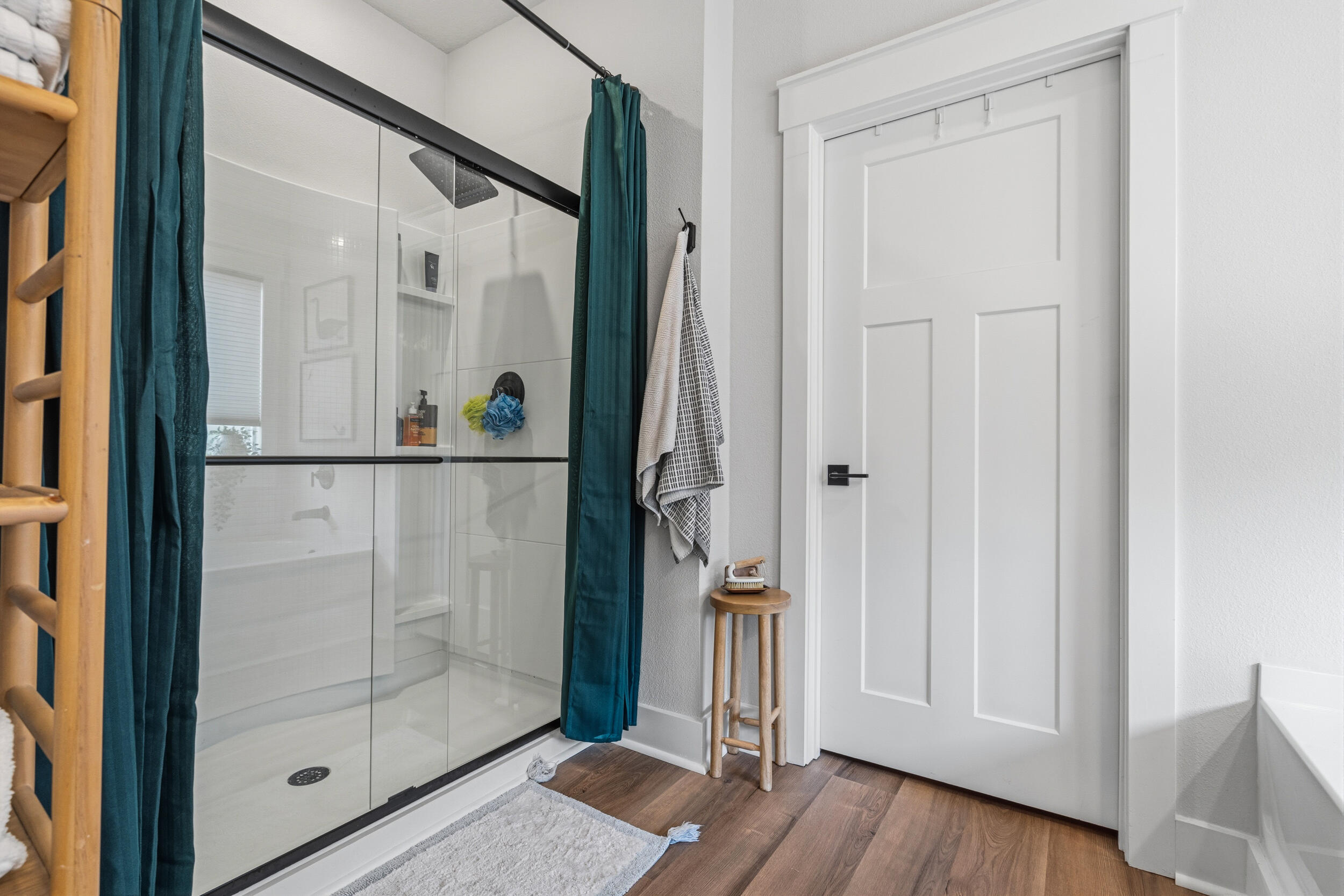 FOREST BAY ESTATES - Residential