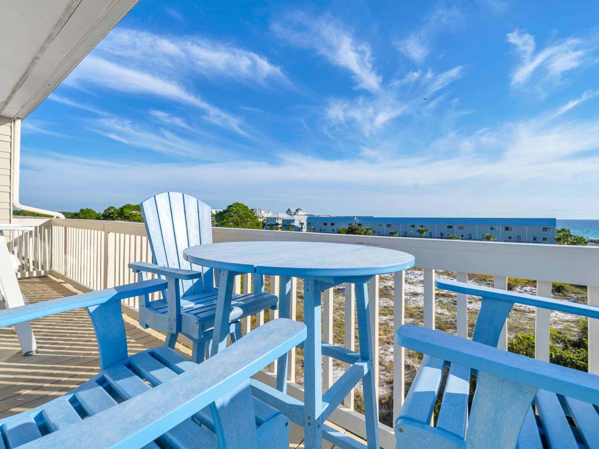 BEACHFRONT 2 PH 1 - Residential