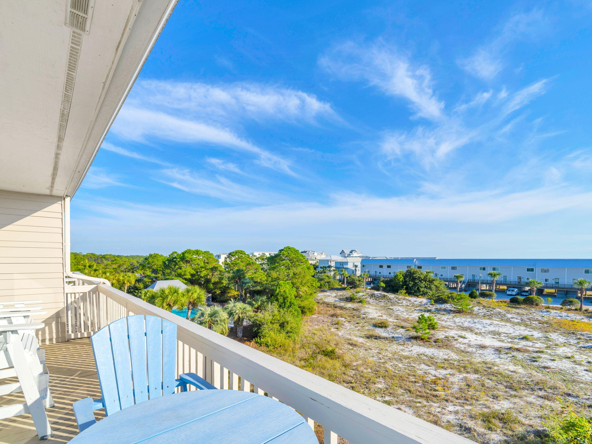 BEACHFRONT 2 PH 1 - Residential