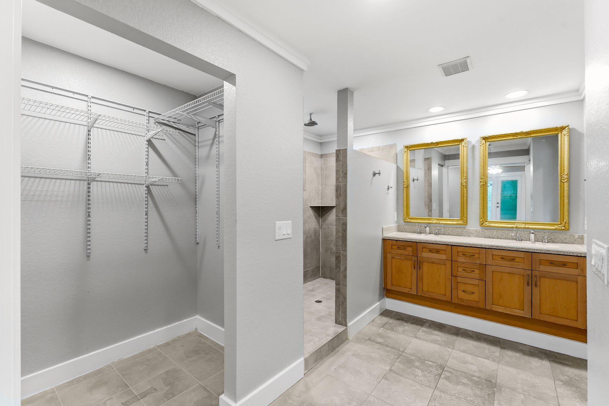 BAY MAGNOLIA - Residential Lease