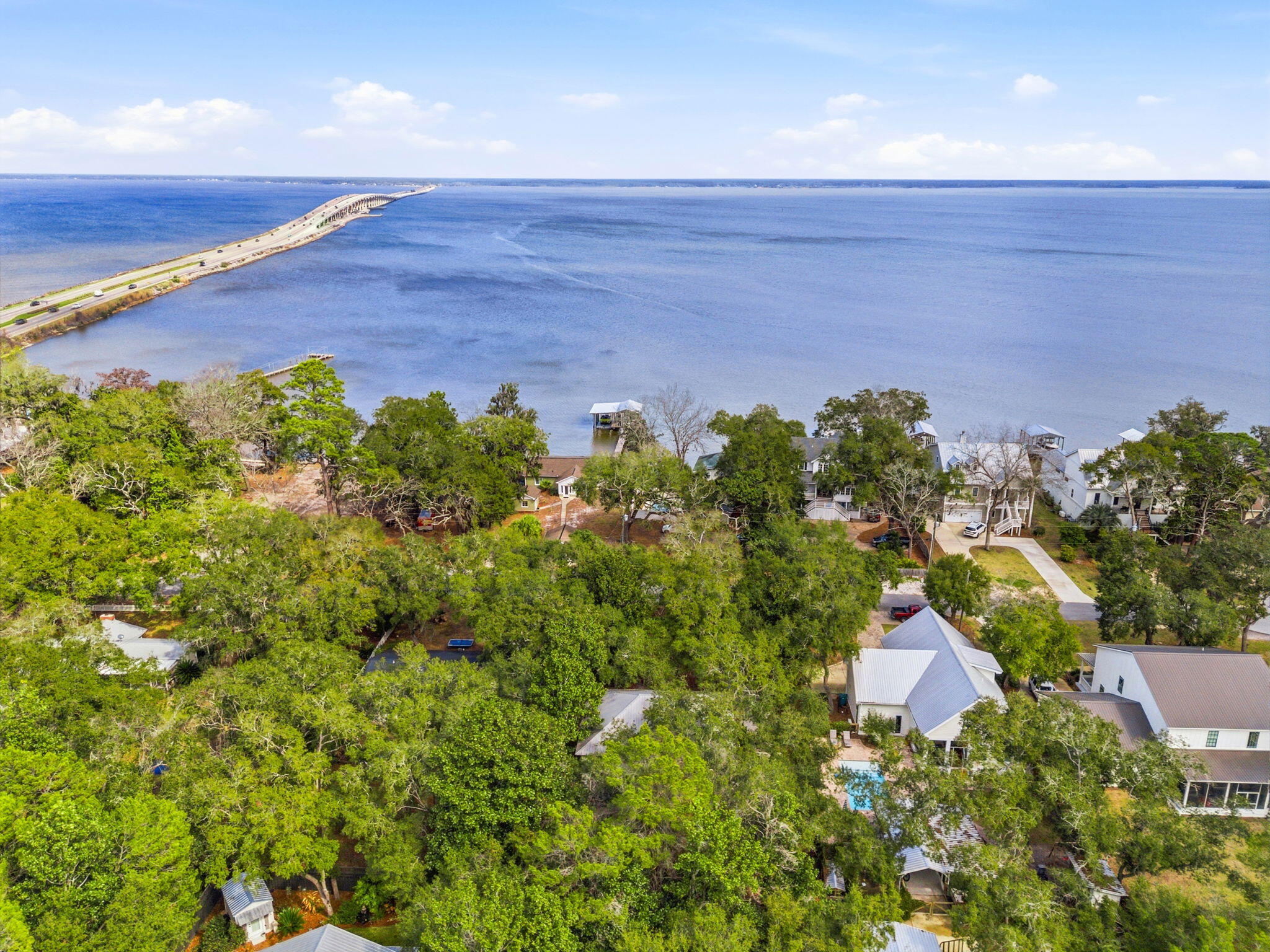 BAY MAGNOLIA - Residential Lease