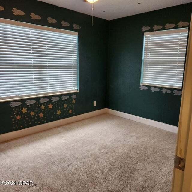 OAK TREE PARK - Residential