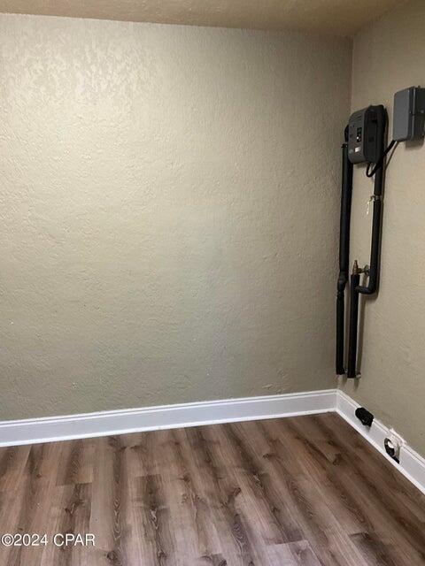 OAK TREE PARK - Residential