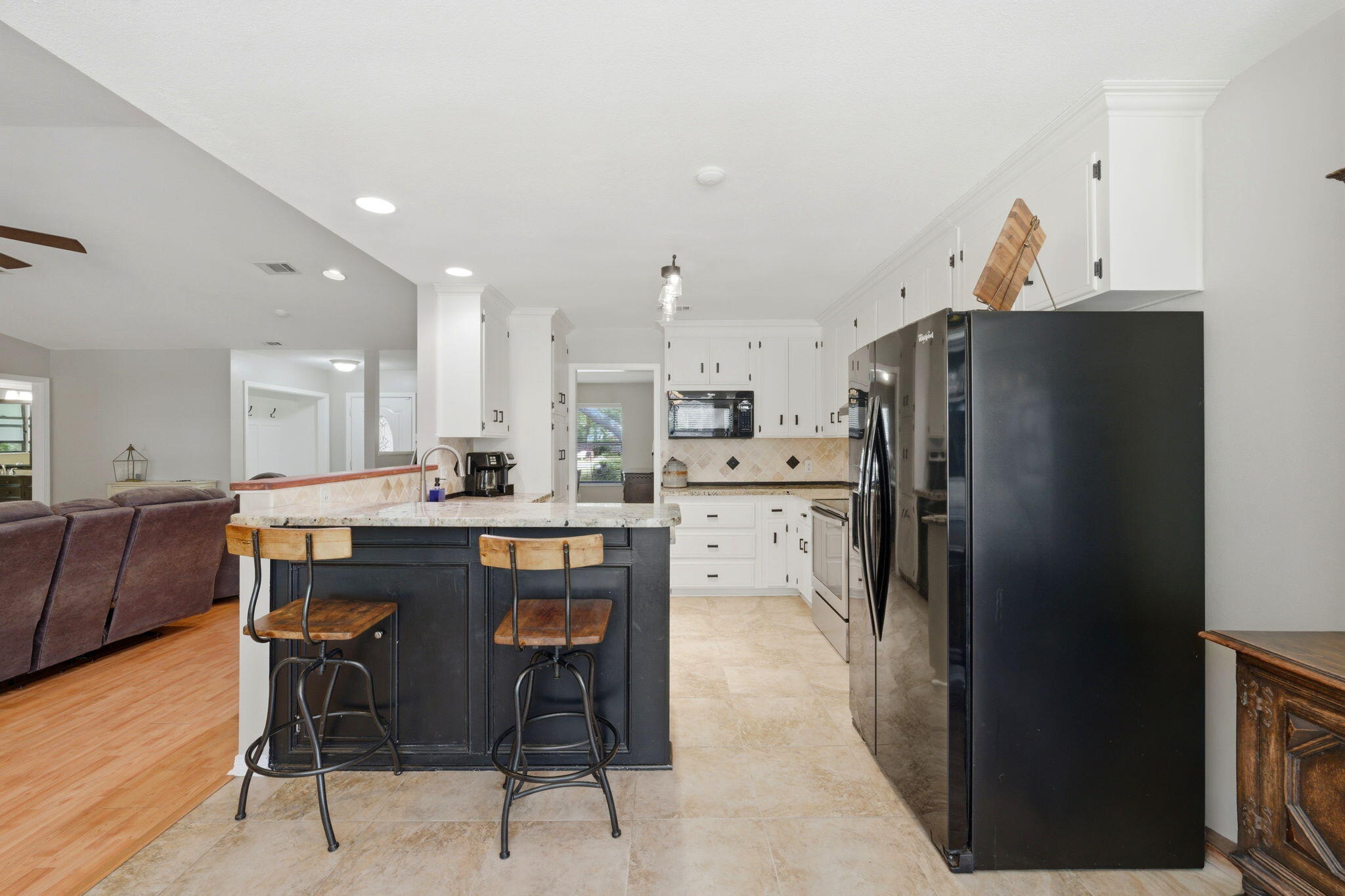 HOLLEY BY THE SEA - Residential