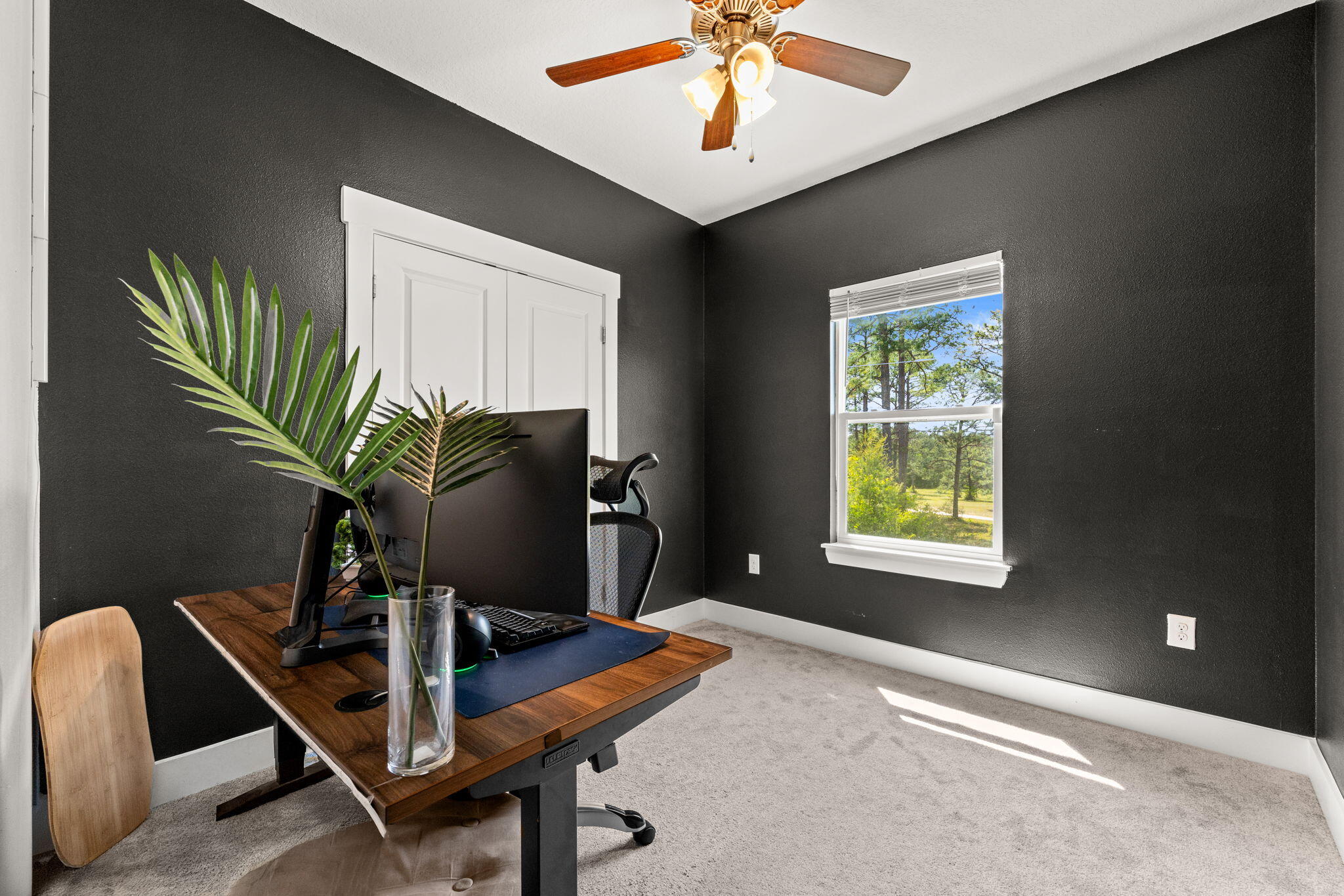 VERANDAS OF FREEPORT, THE - Residential Lease