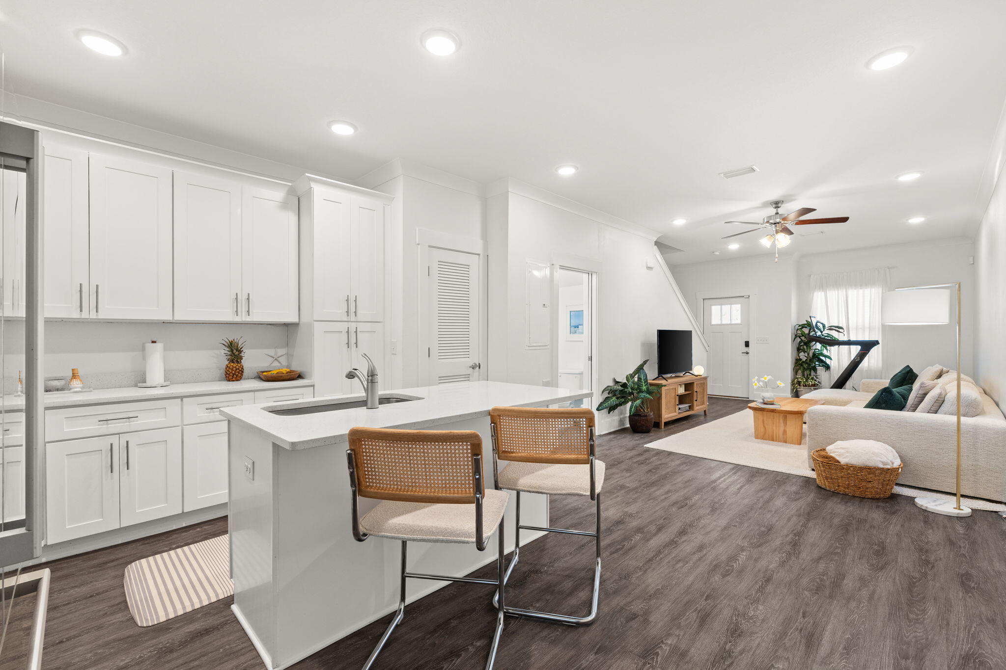 VERANDAS OF FREEPORT, THE - Residential Lease