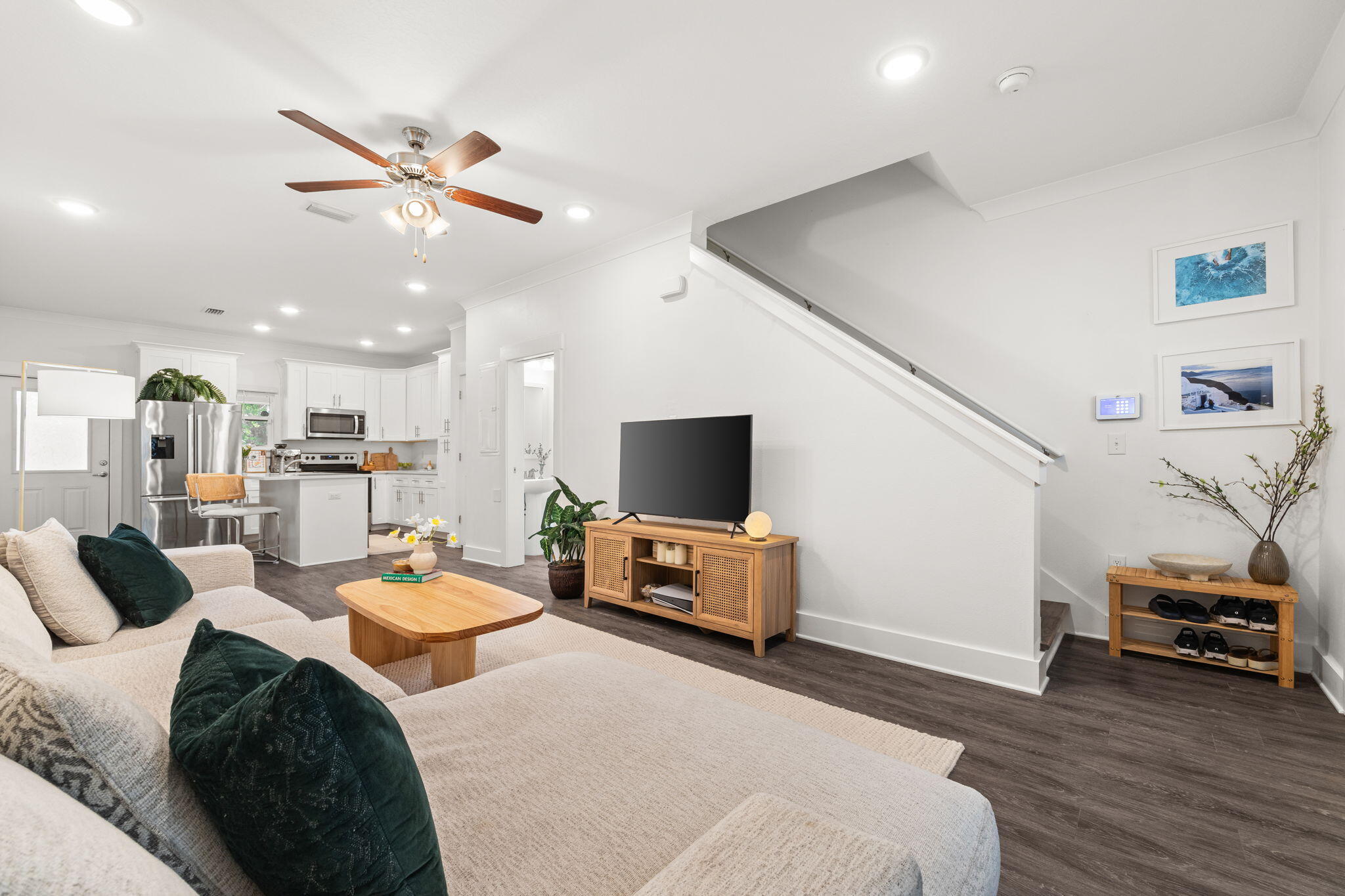 VERANDAS OF FREEPORT, THE - Residential Lease