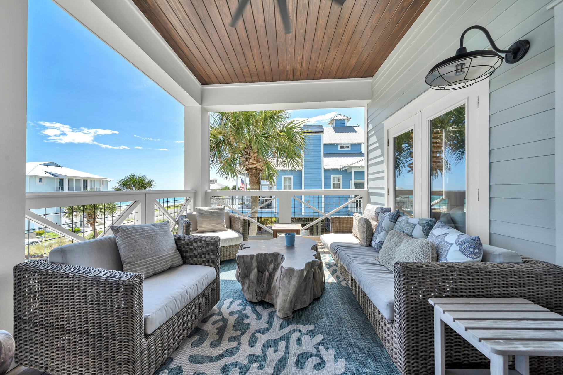 GULF TRACE 1 - Residential