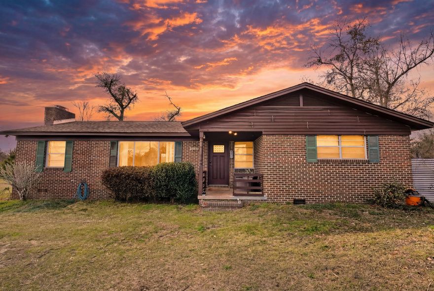 3-bedroom brick home situated on over an acre of land just off Highway 231, offering convenient access to Panama City while still providing a quiet and spacious setting. This property features a functional floor plan with comfortable living areas and plenty of potential for a buyer looking to add their own updates or personal touches.



The solid brick construction offers durability and low exterior maintenance, while the expansive lot provides endless possibilities. With over an acre of land, there is ample room for boats, RVs, trailers, additional parking, or future improvements.



The fenced backyard offers privacy and a great space for pets, outdoor entertaining, or creating your own outdoor retreat. Whether you're looking for a primary residence, rental investment, or a property  with room to spread out and no HOA restrictions, this property offers strong potential and flexibility.



Seller is willing to replace the roof prior to closing with an acceptable offer if needed for financing or insurance purposes.



Measurements are approximate. Buyer to verify any information deemed important. Photos may include Virtually Altered