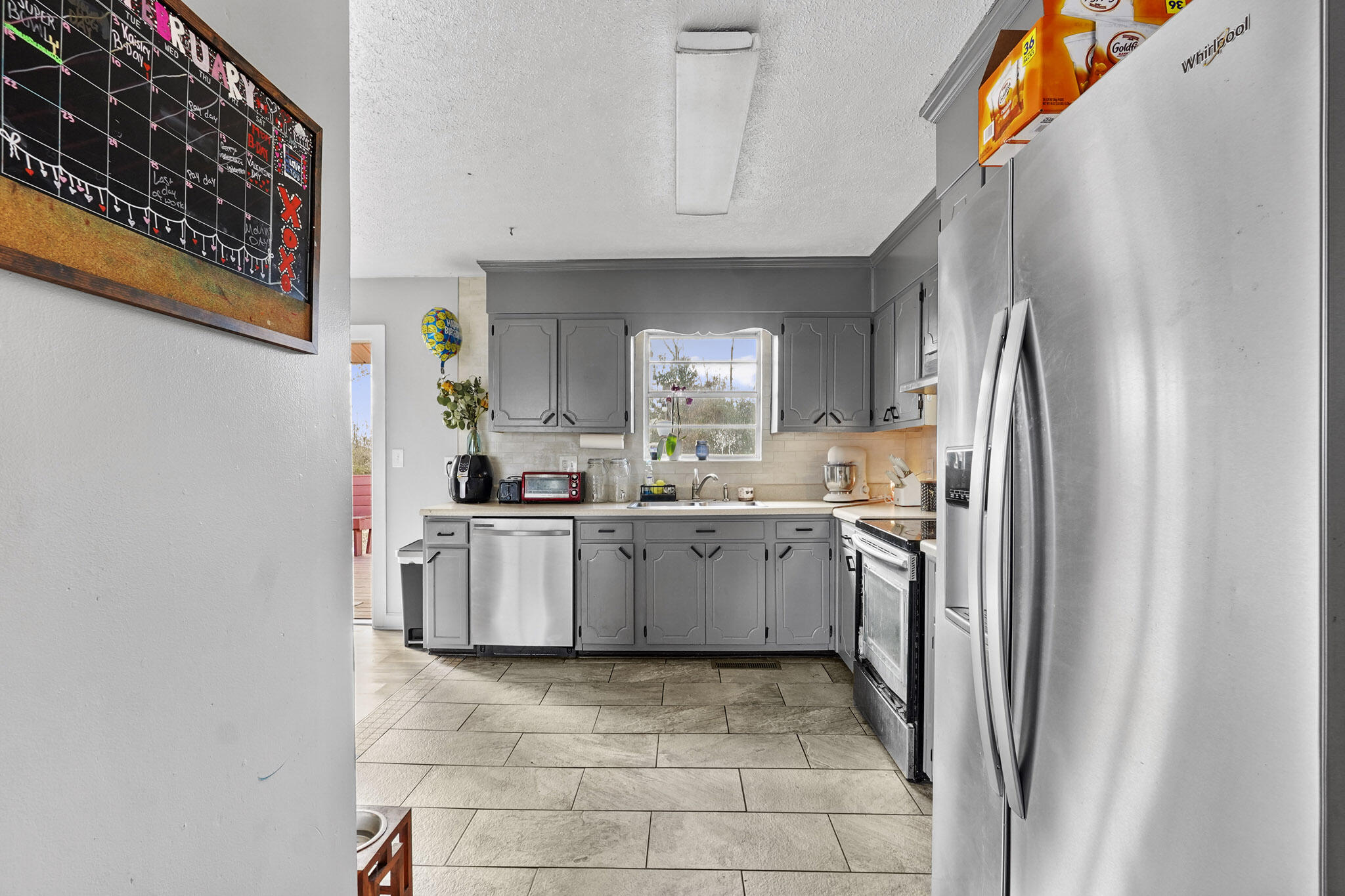 NO RECORDED SUBDIVISION - Residential