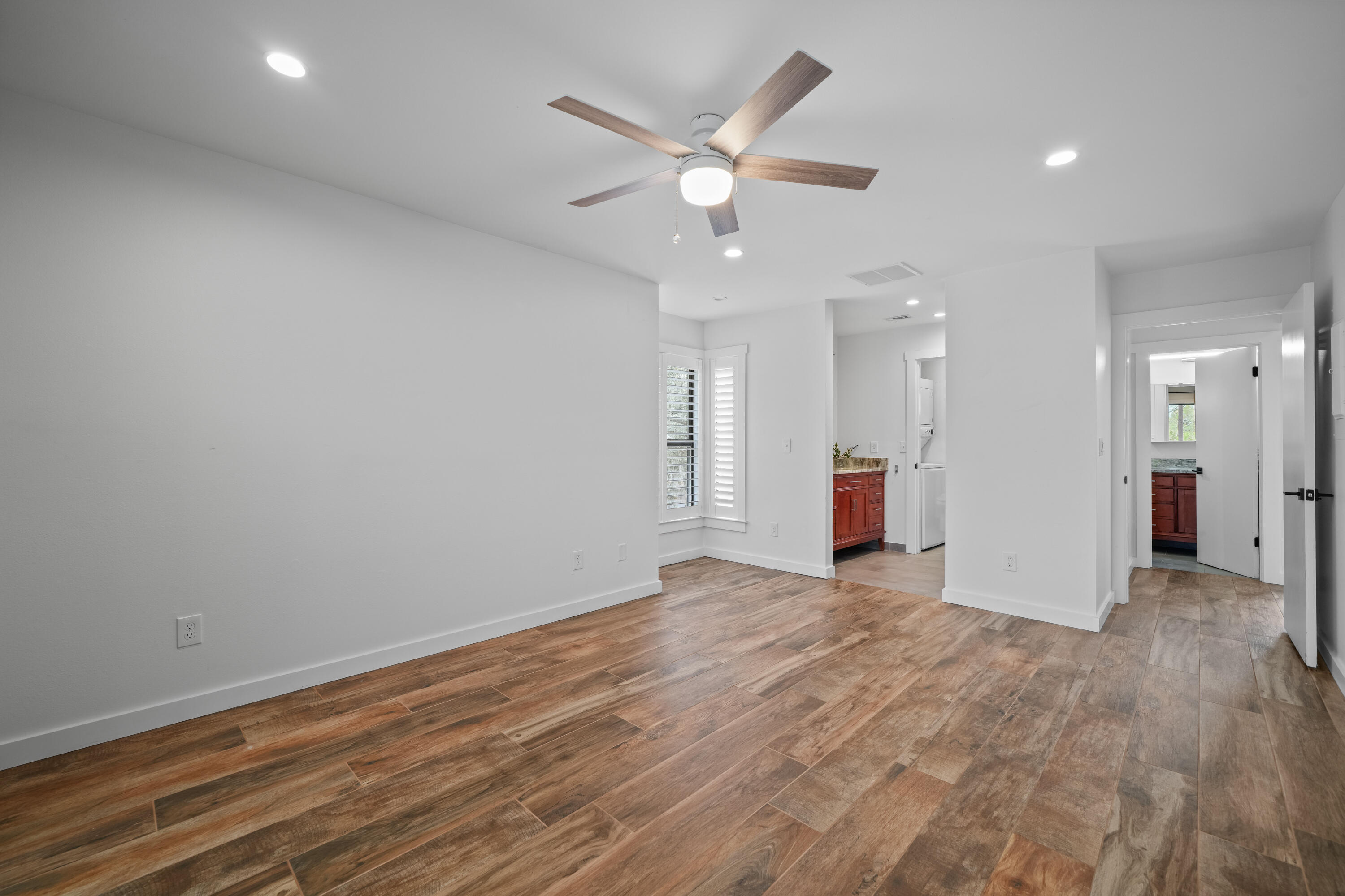 MARINA VILLAS CONDO AT BLUEWATER BAY - Residential