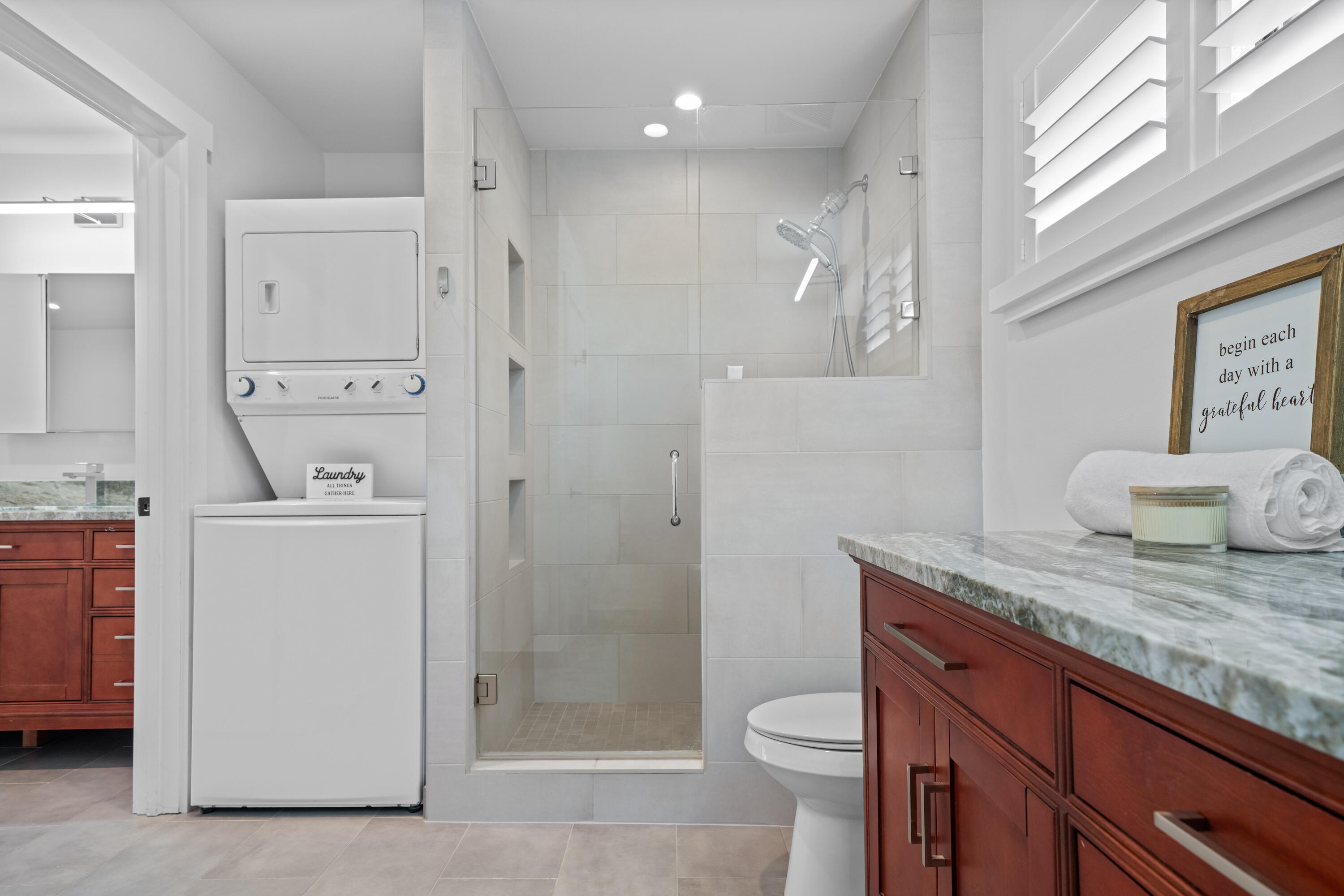 MARINA VILLAS CONDO AT BLUEWATER BAY - Residential