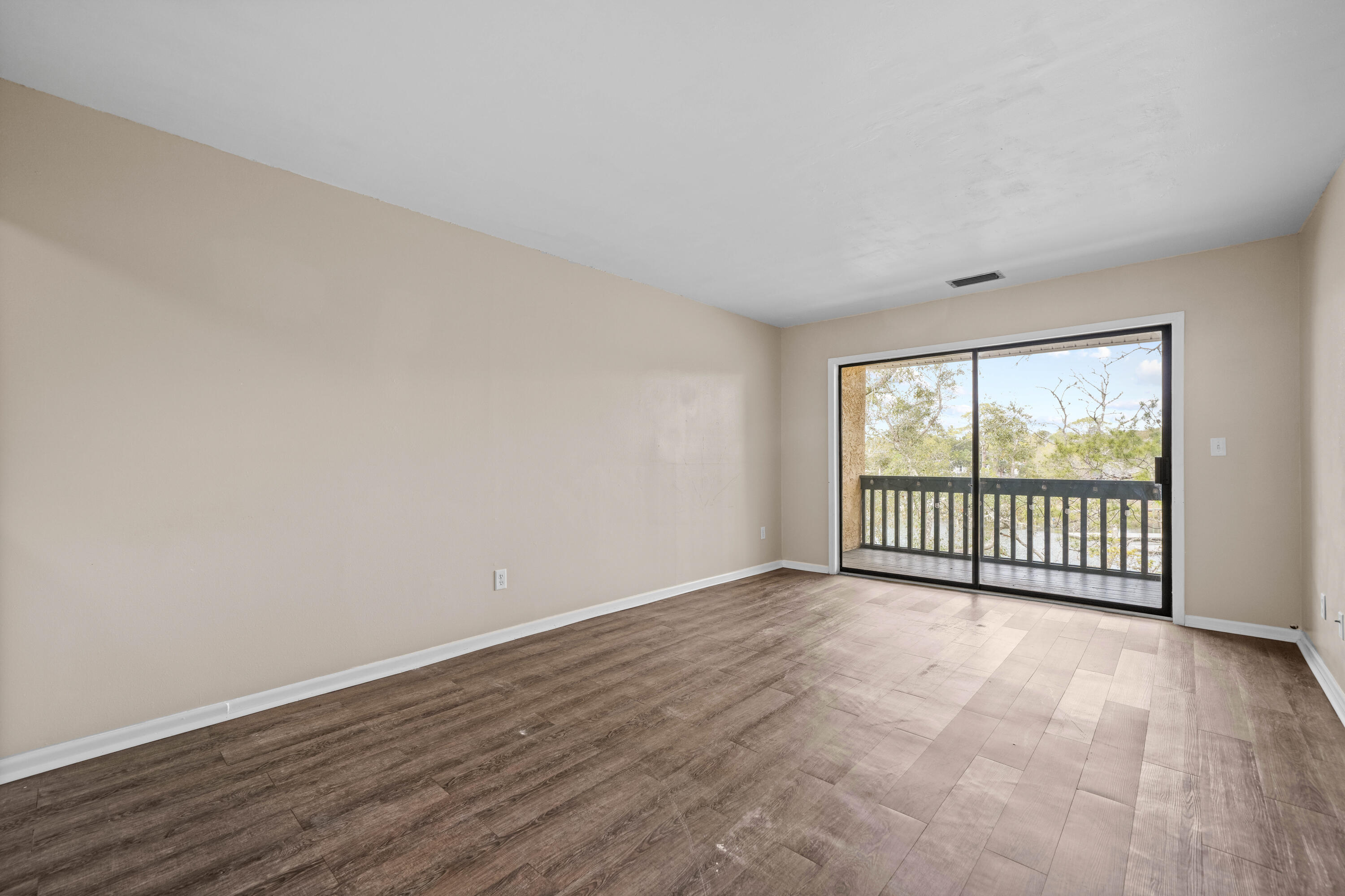 MARINA VILLAS CONDO AT BLUEWATER BAY - Residential