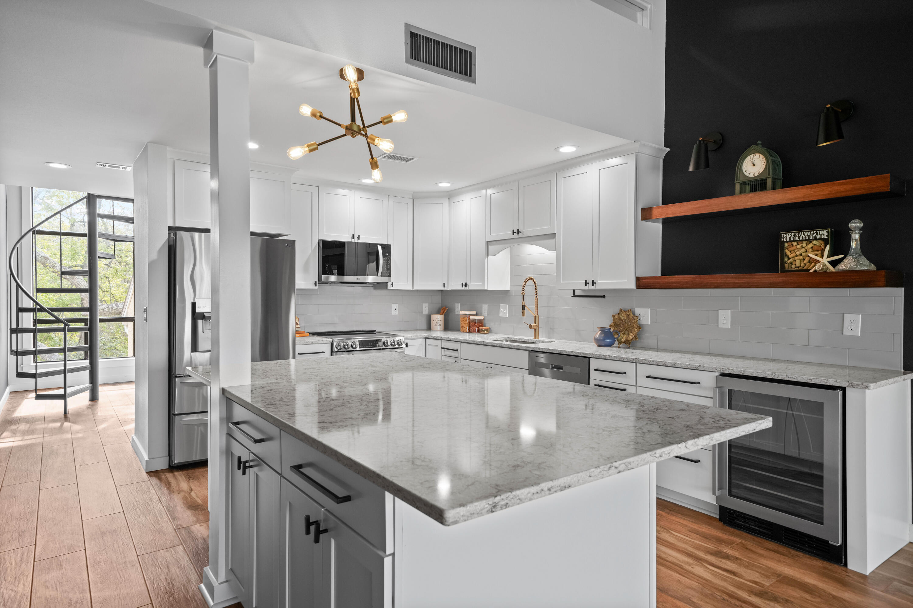 MARINA VILLAS CONDO AT BLUEWATER BAY - Residential