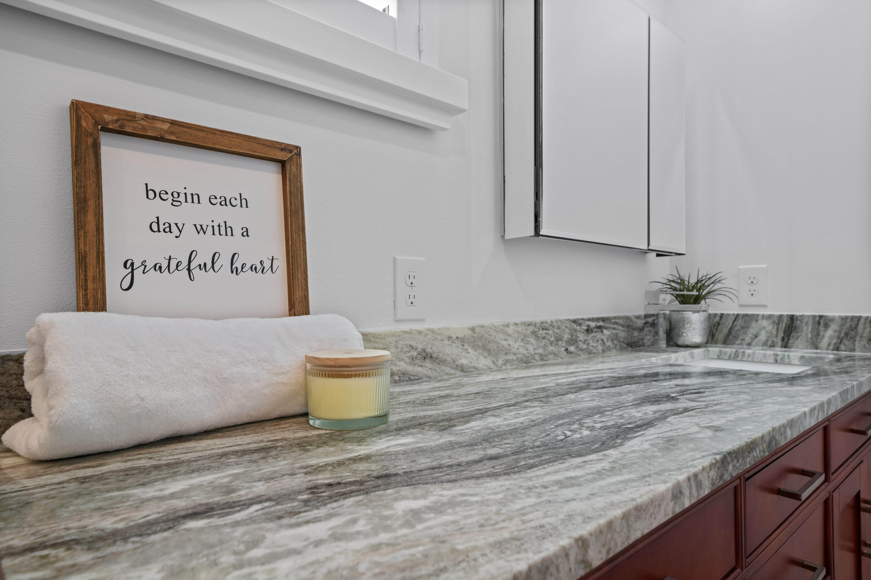 MARINA VILLAS CONDO AT BLUEWATER BAY - Residential