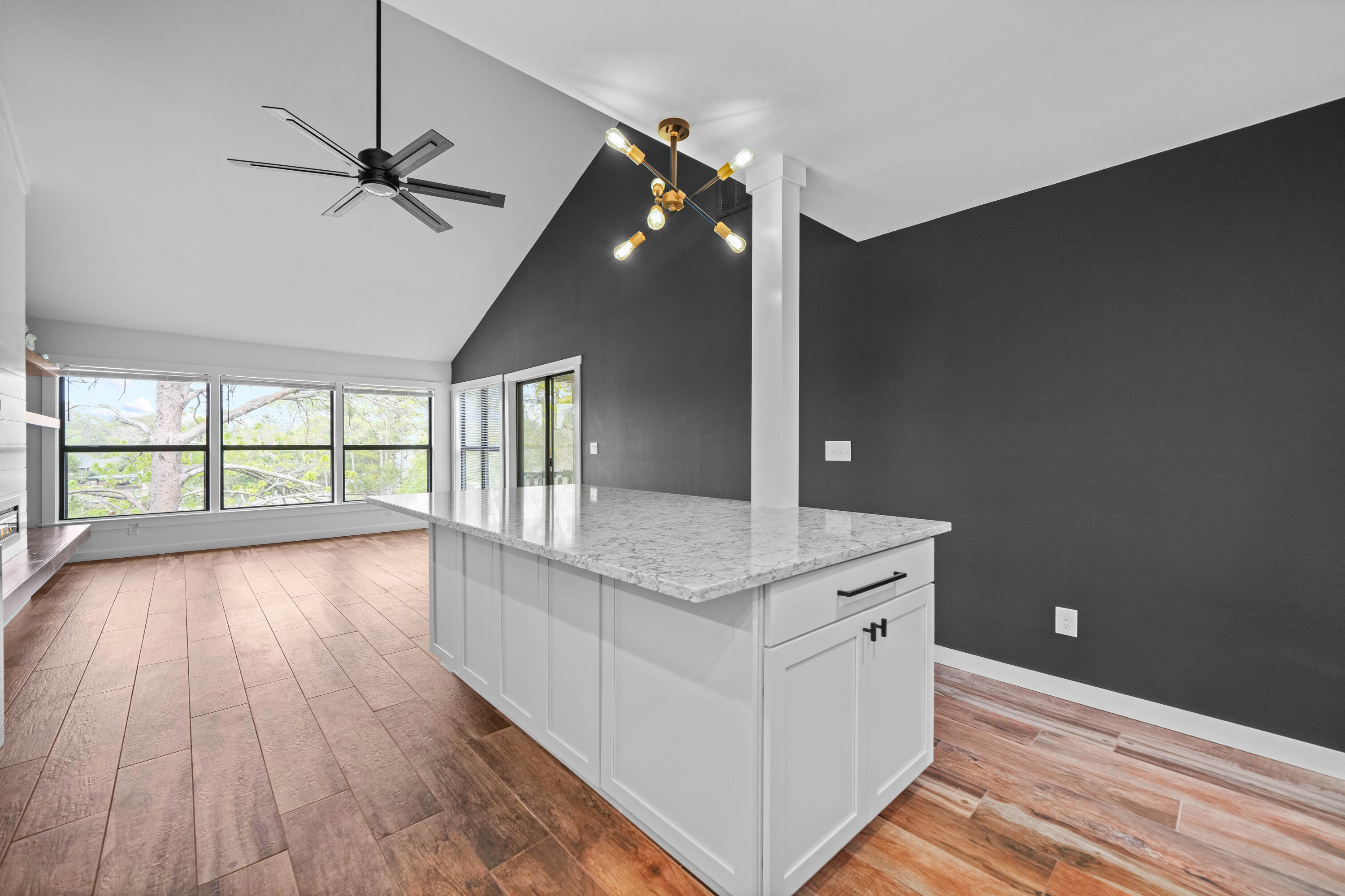 MARINA VILLAS CONDO AT BLUEWATER BAY - Residential