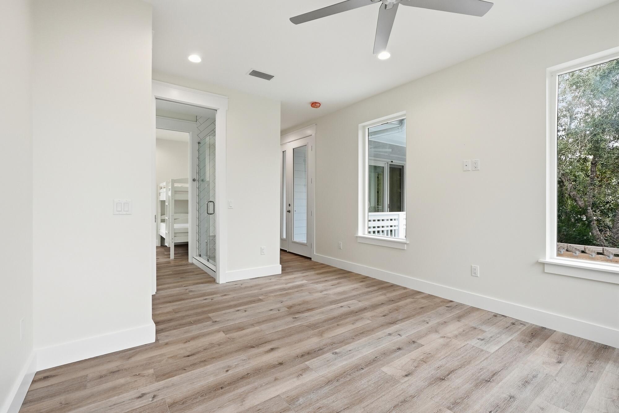 SEACREST - Residential