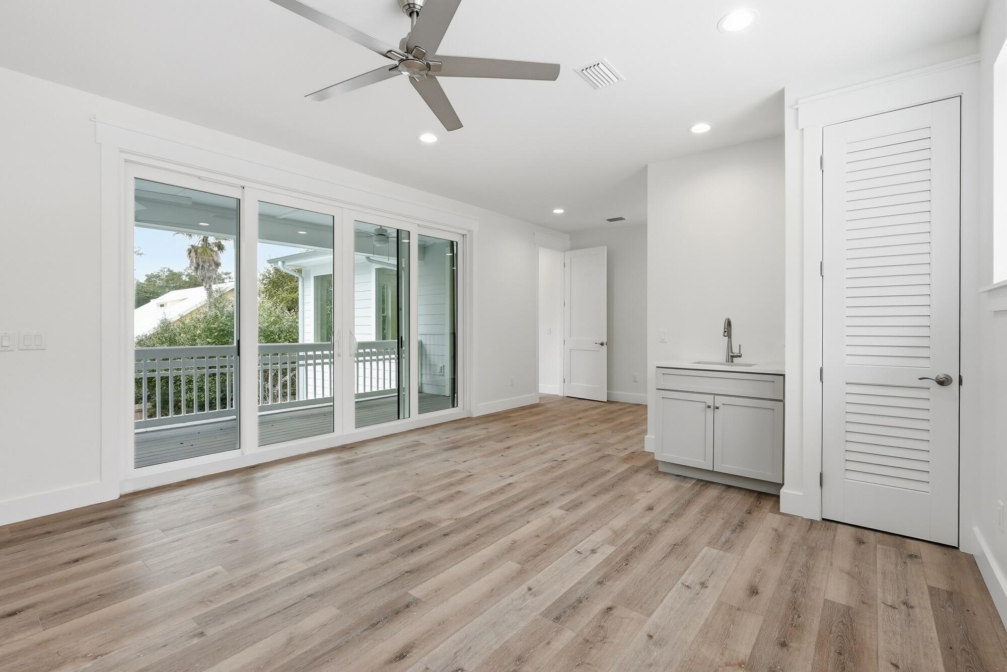 SEACREST - Residential