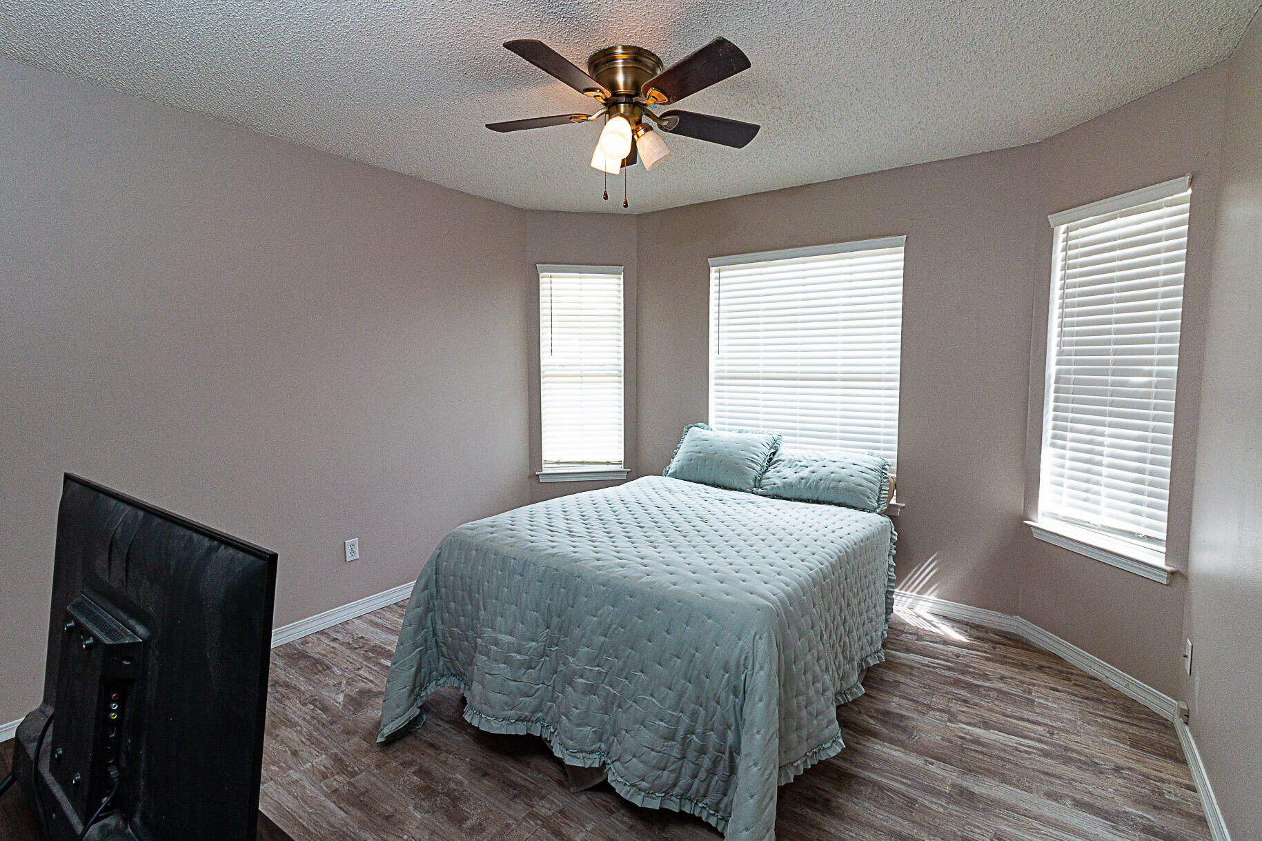 VICTORIA PARK - Residential