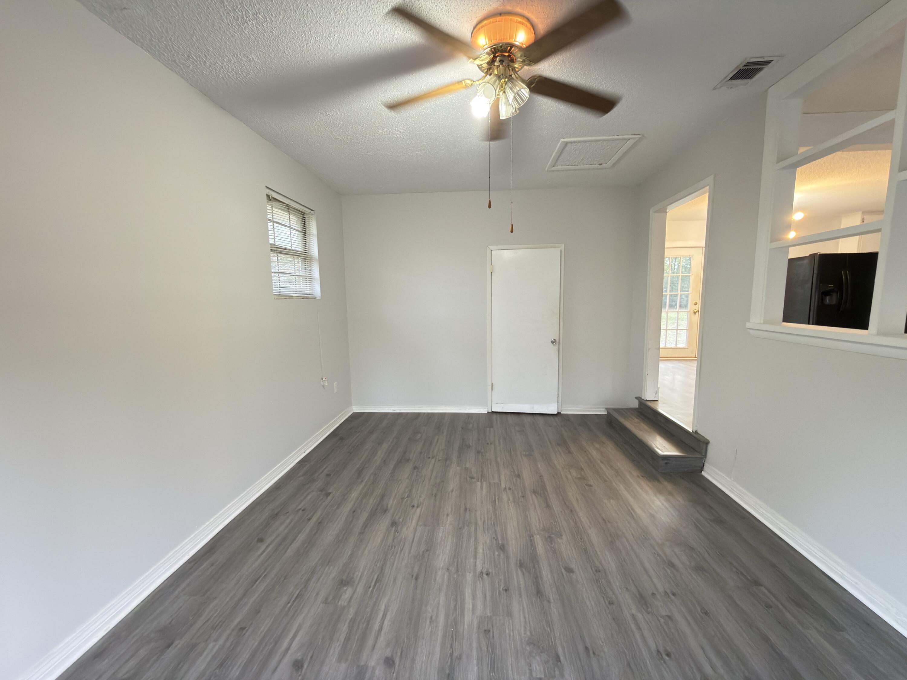 ADAMS POWELL EAST - Residential