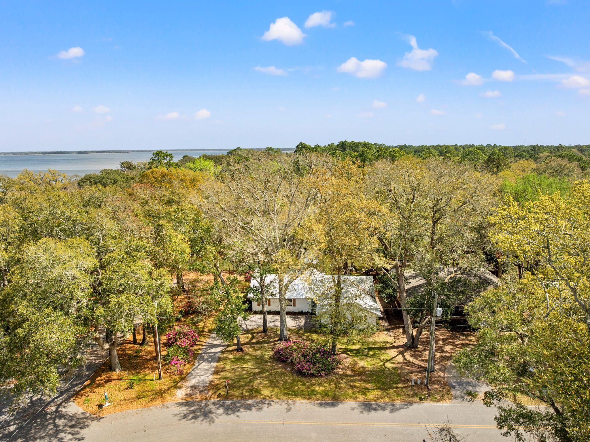 DAUGHETTES AMENDED - Residential