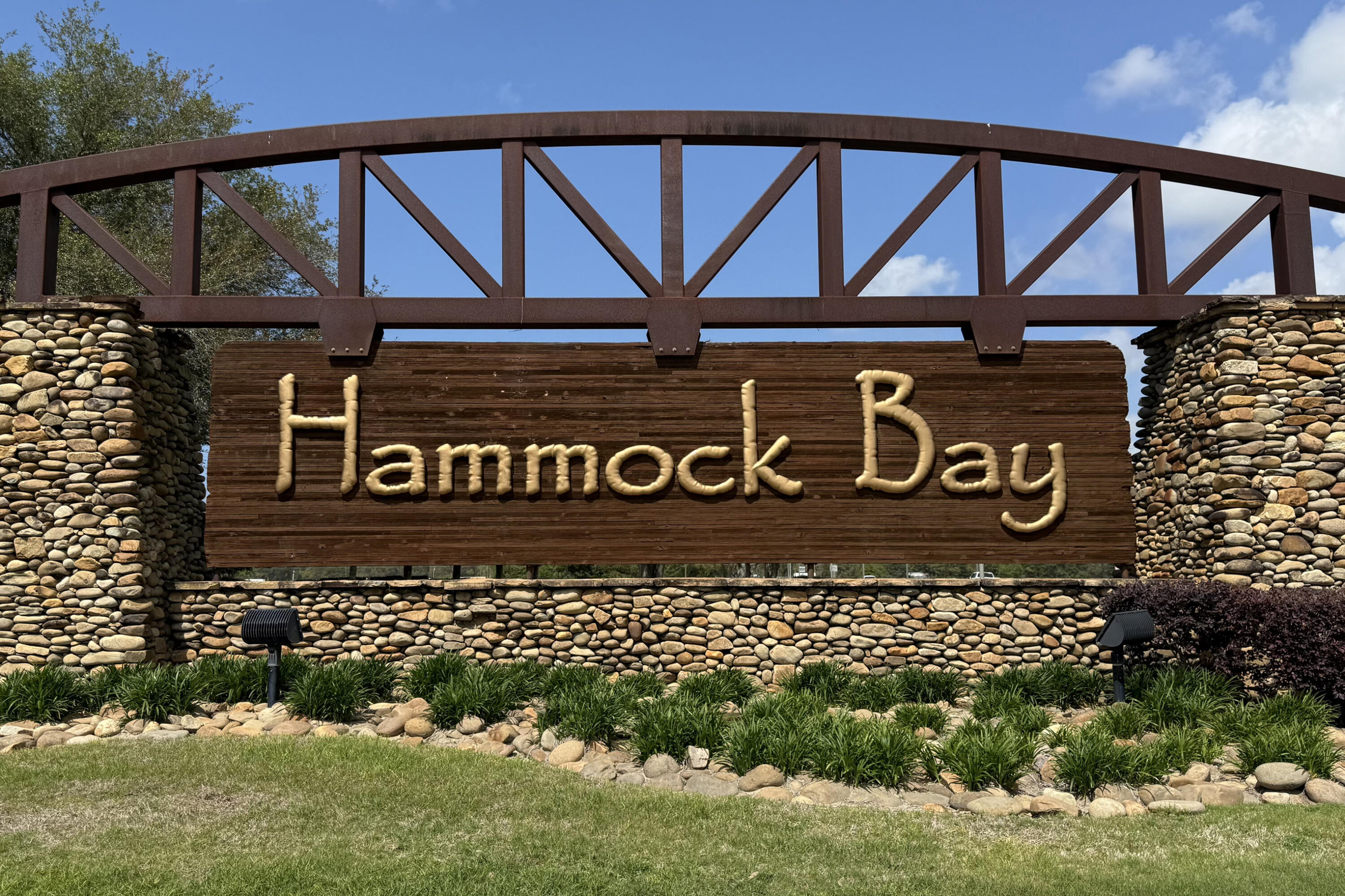 HAMMOCK BAY - Residential