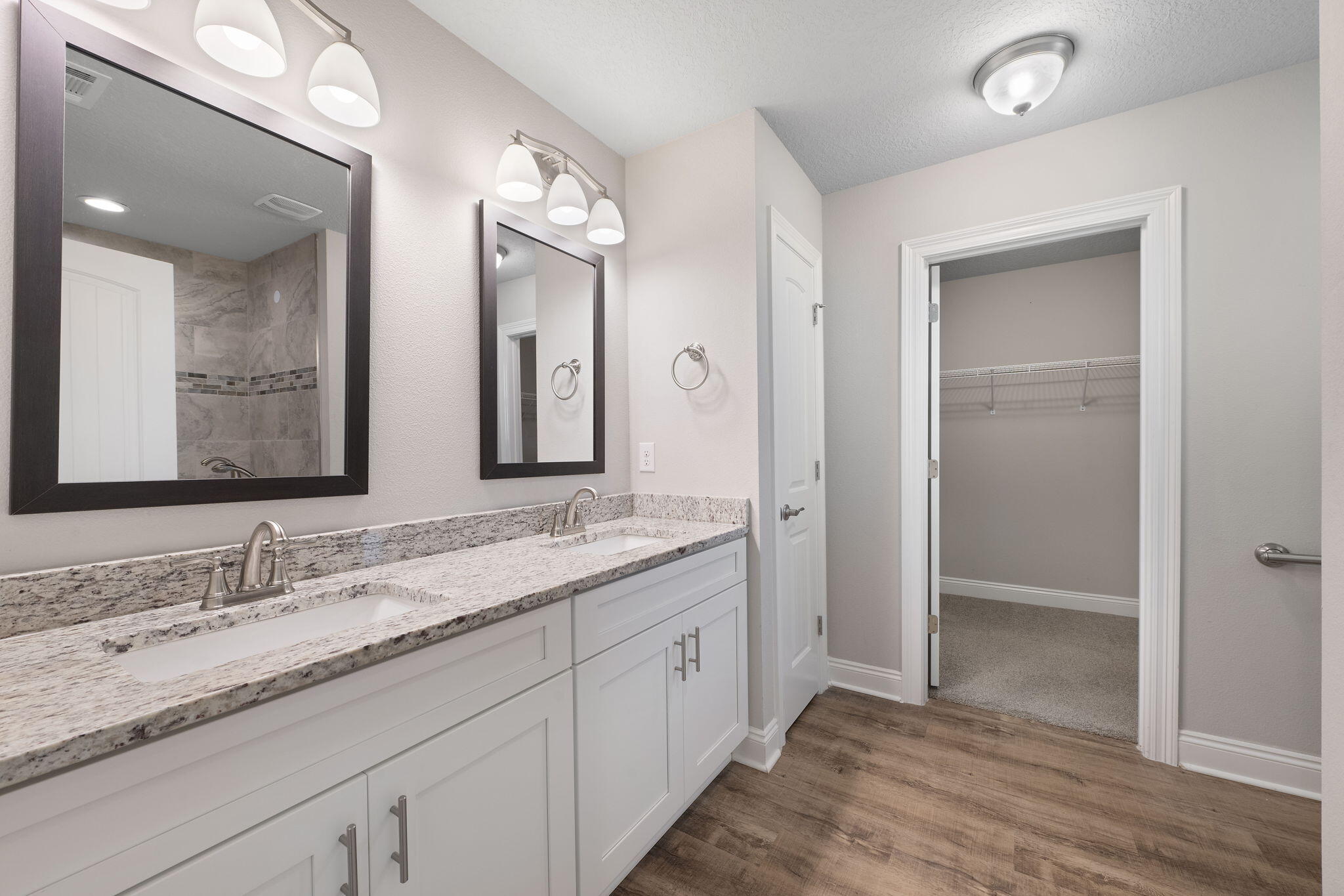 BURTON RIDGE - Residential