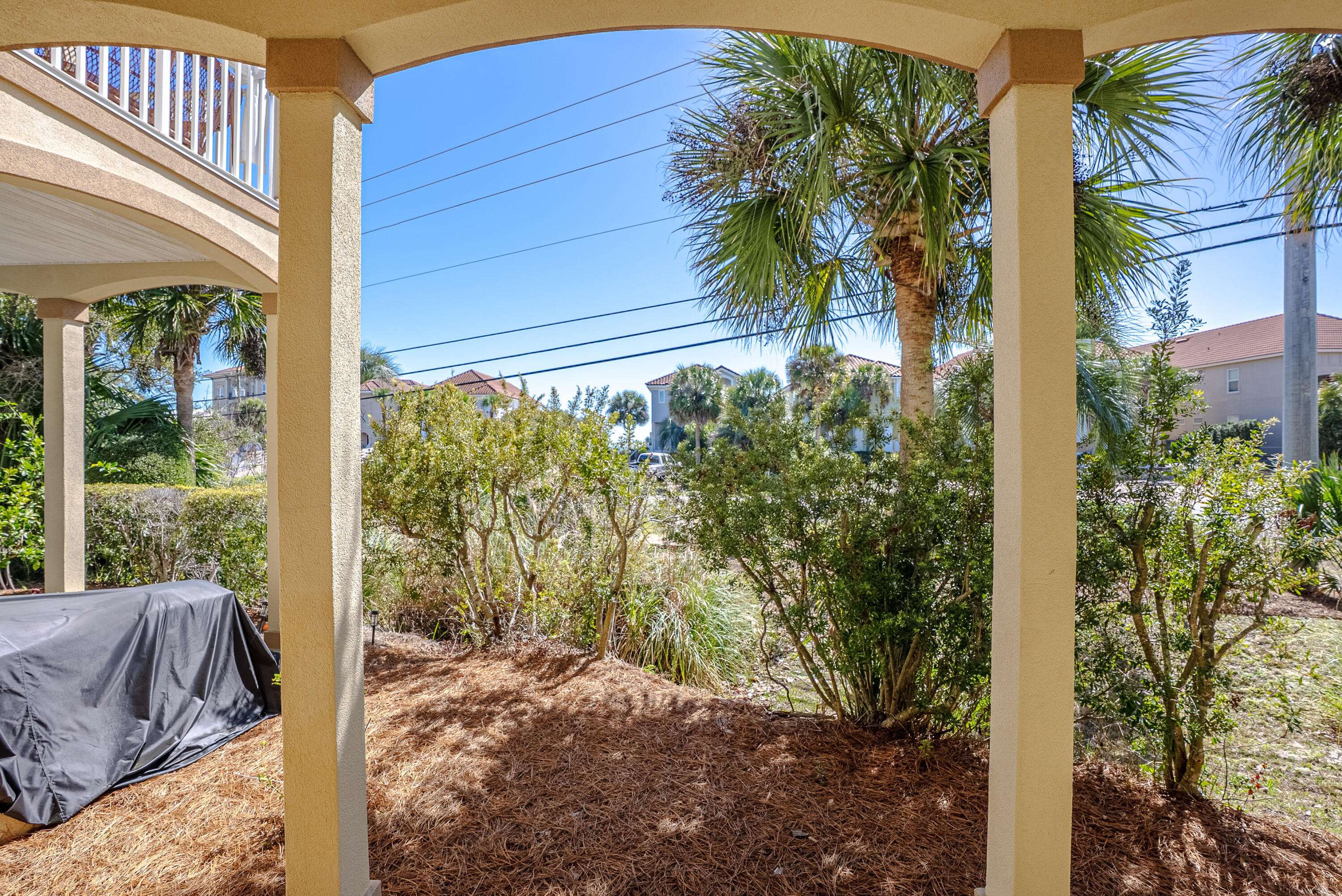 LA VALENCIA BEACH RESORT - Residential