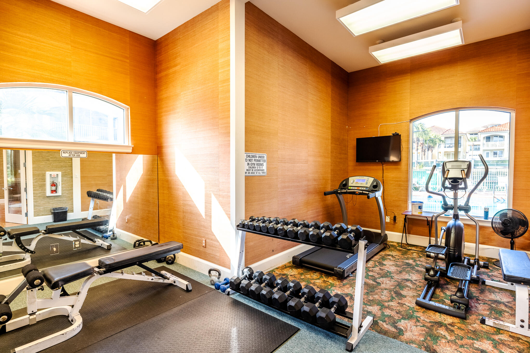 LA VALENCIA BEACH RESORT - Residential