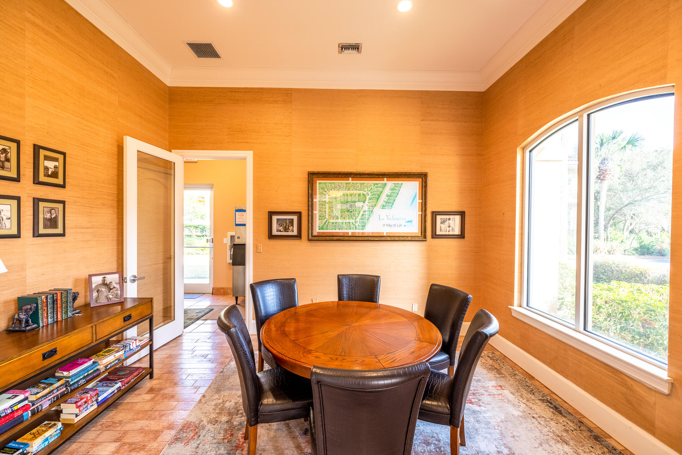 LA VALENCIA BEACH RESORT - Residential