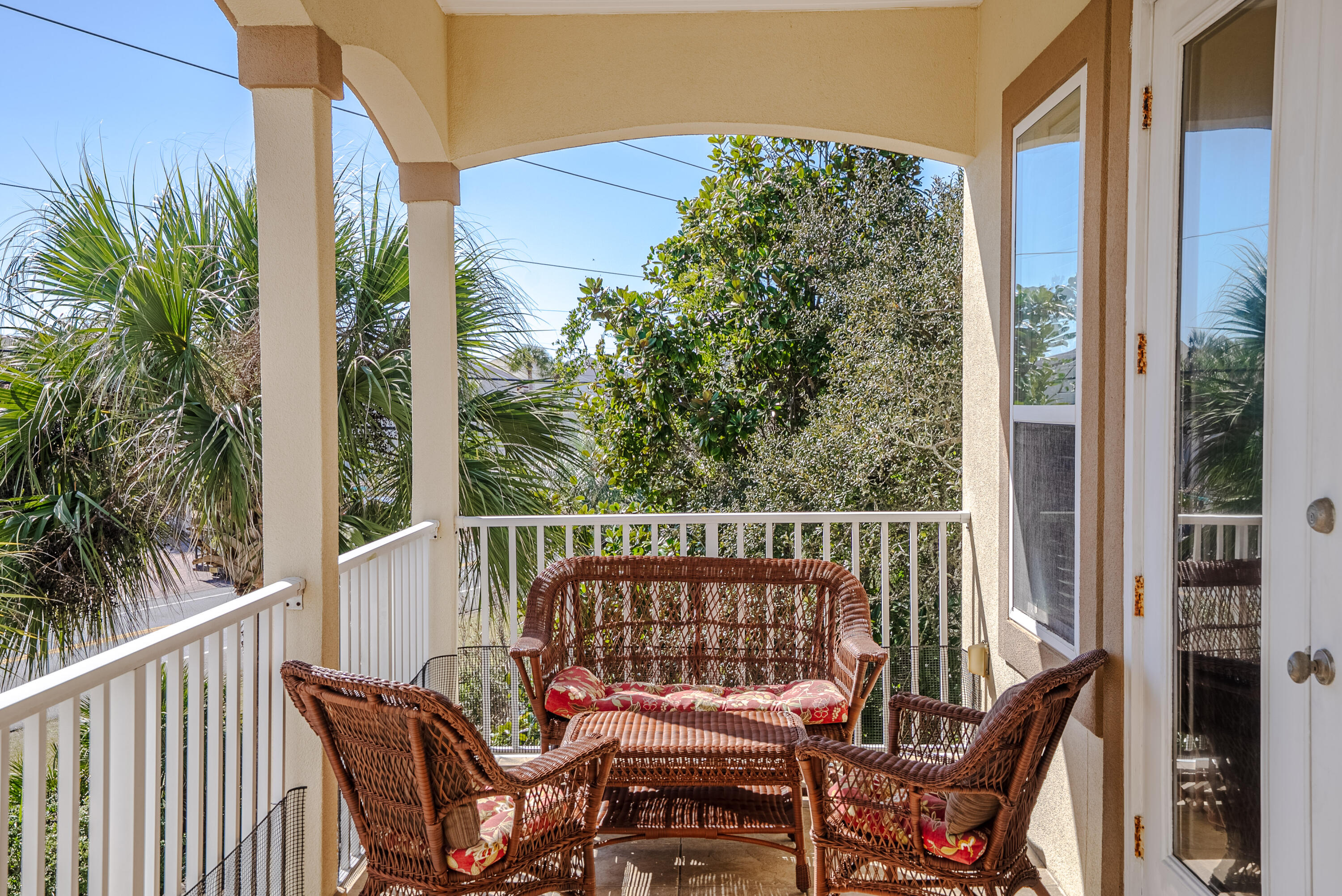 LA VALENCIA BEACH RESORT - Residential