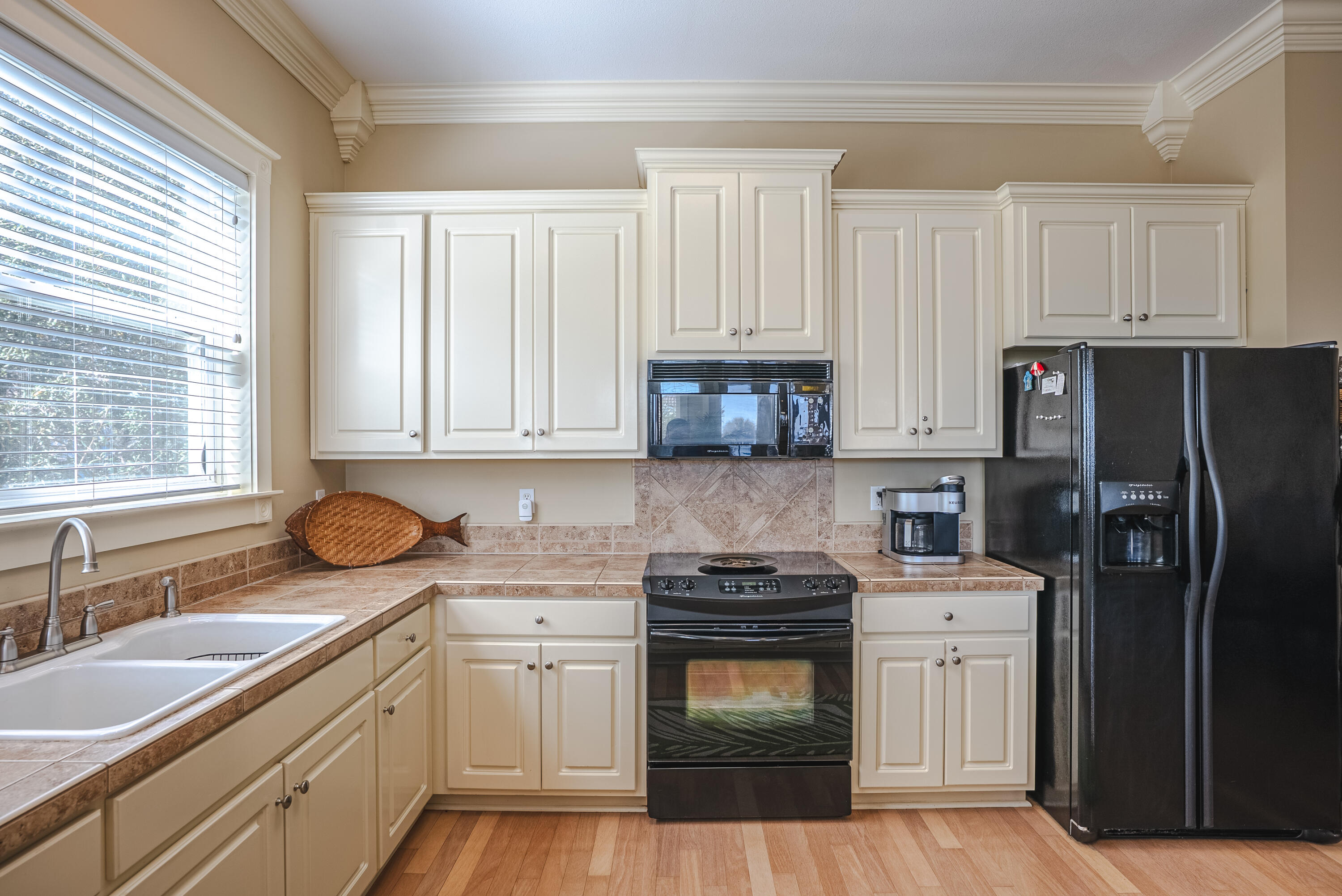 LA VALENCIA BEACH RESORT - Residential