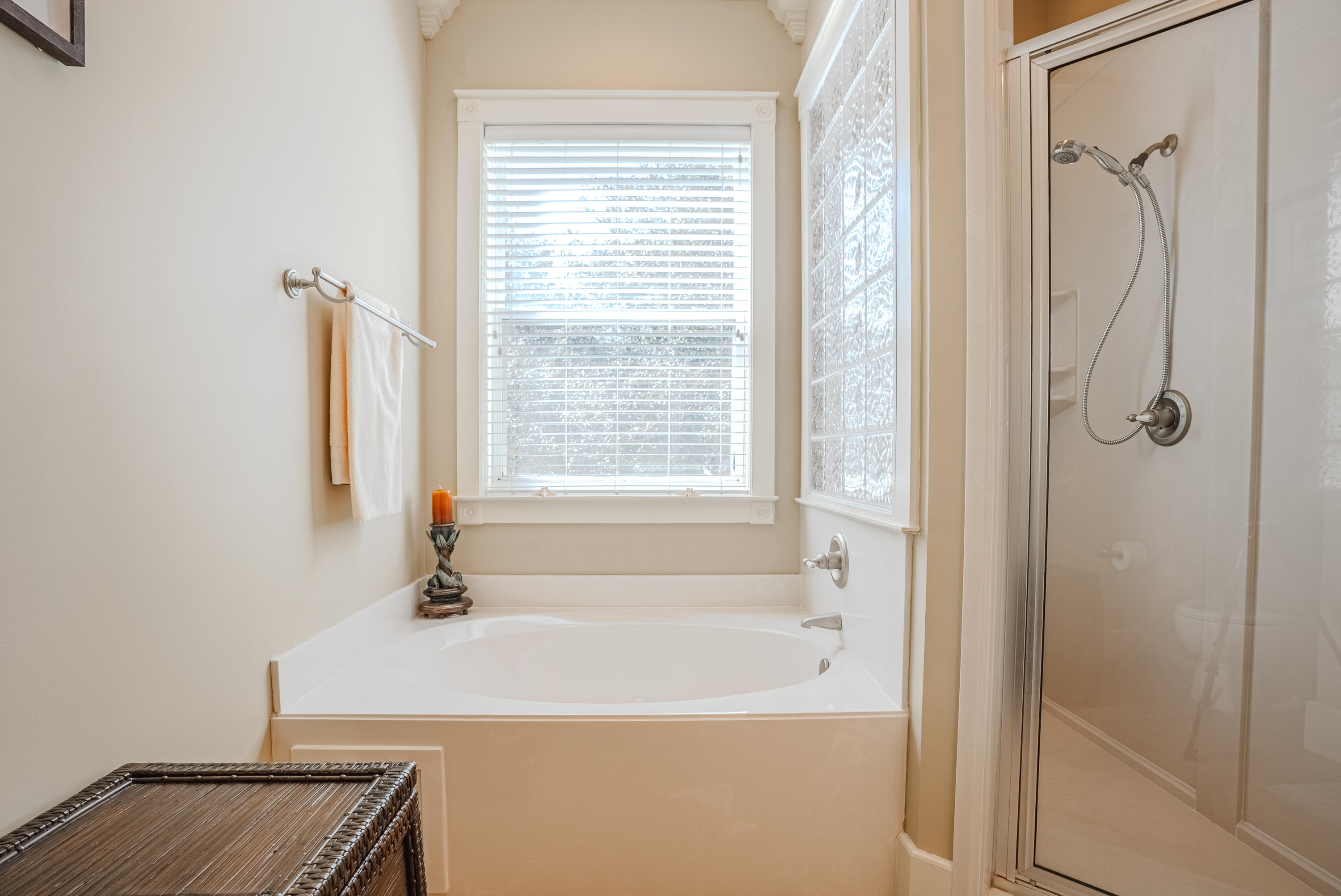 LA VALENCIA BEACH RESORT - Residential