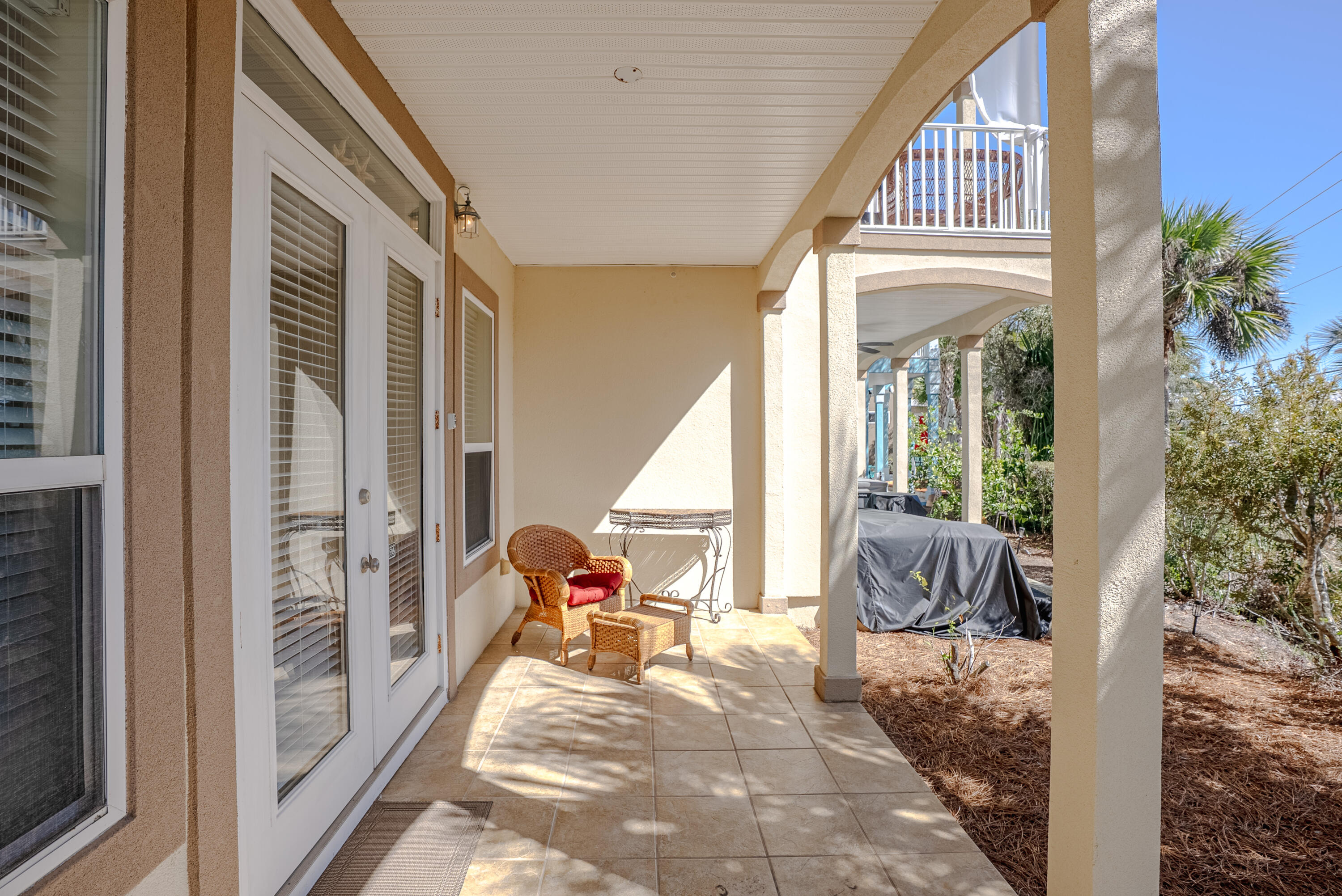 LA VALENCIA BEACH RESORT - Residential