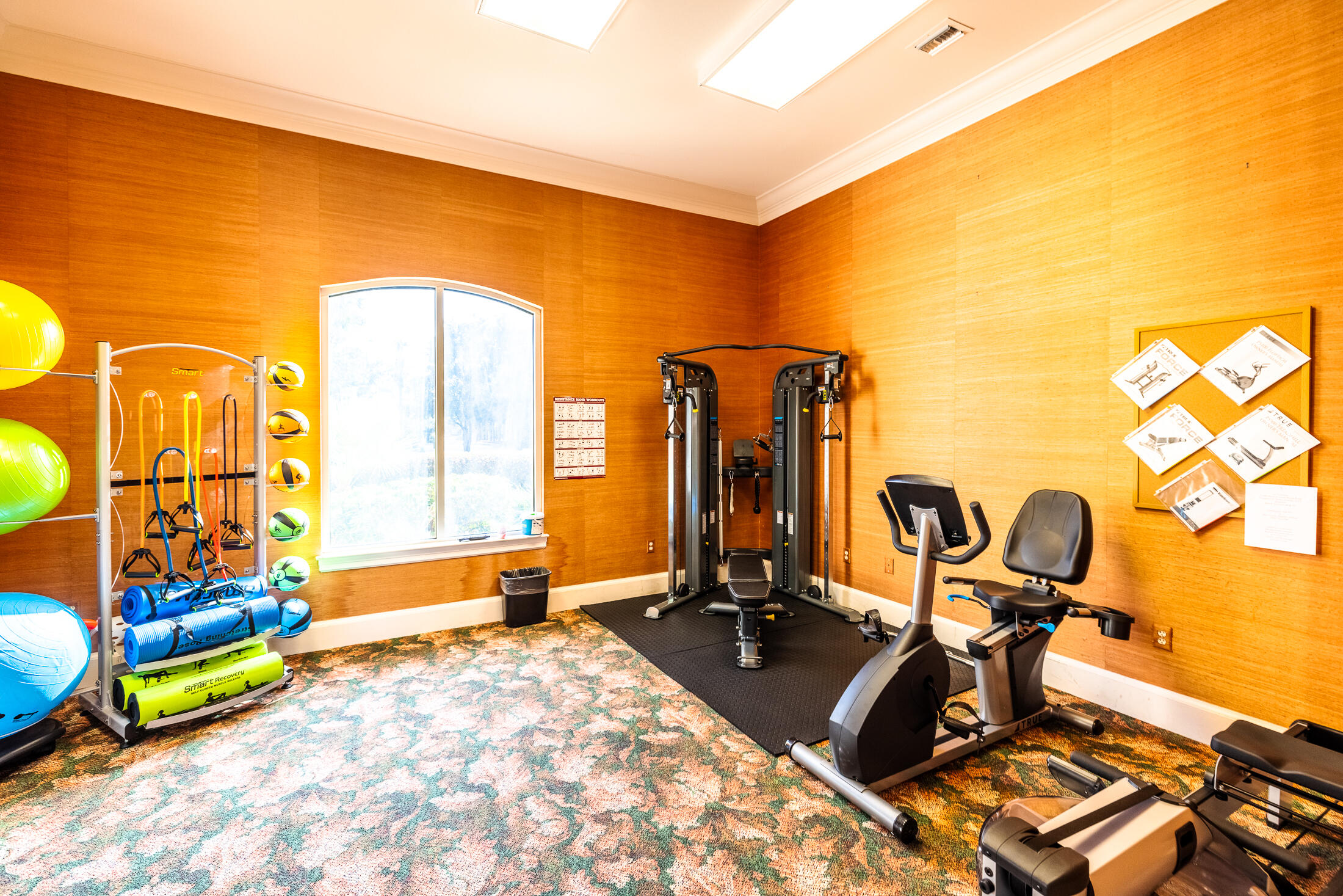 LA VALENCIA BEACH RESORT - Residential