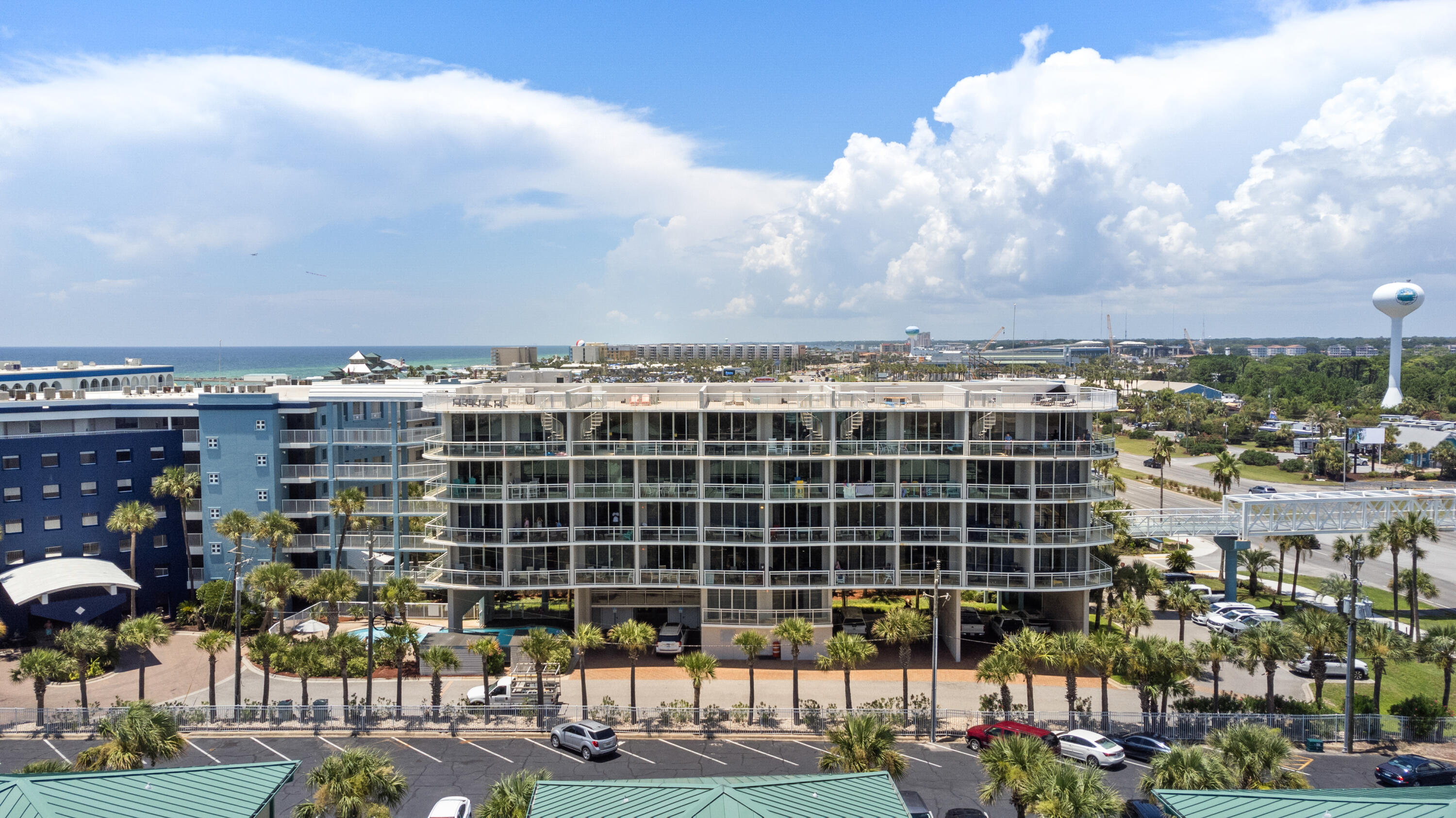 DESTIN WEST GULFSIDE VILLAS - Residential