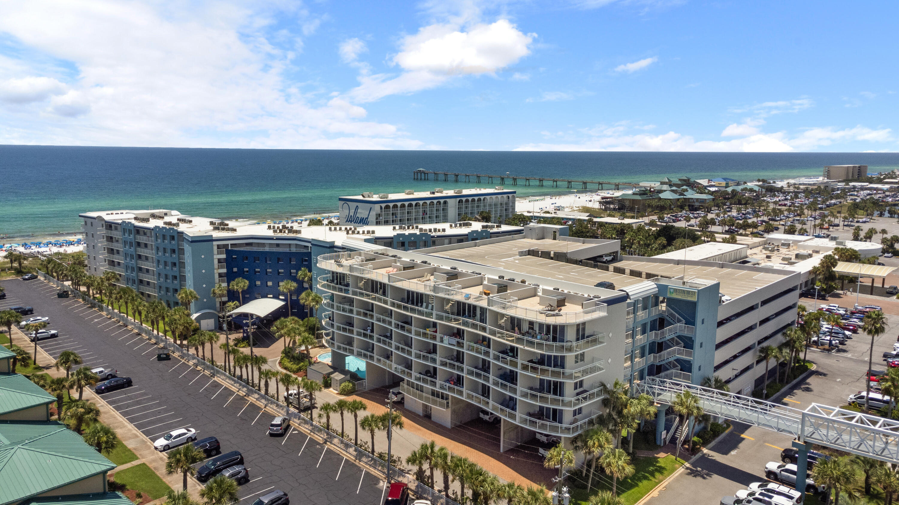 DESTIN WEST GULFSIDE VILLAS - Residential