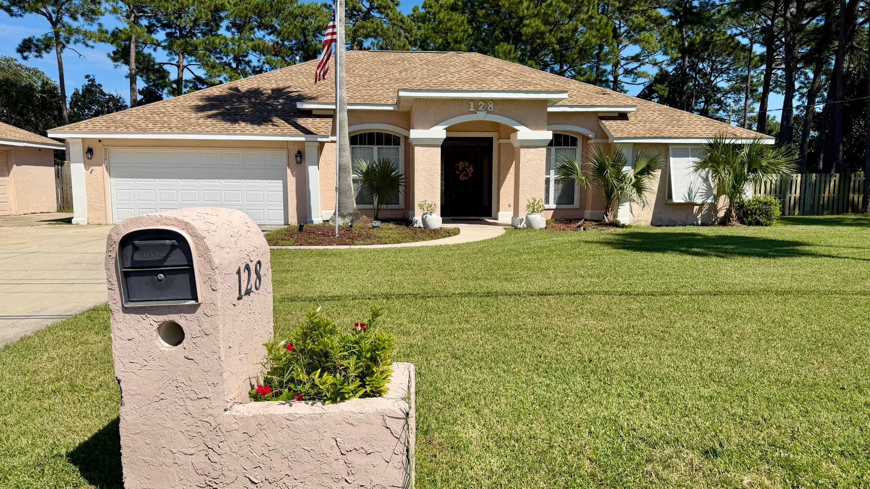128 Fairway Boulevard