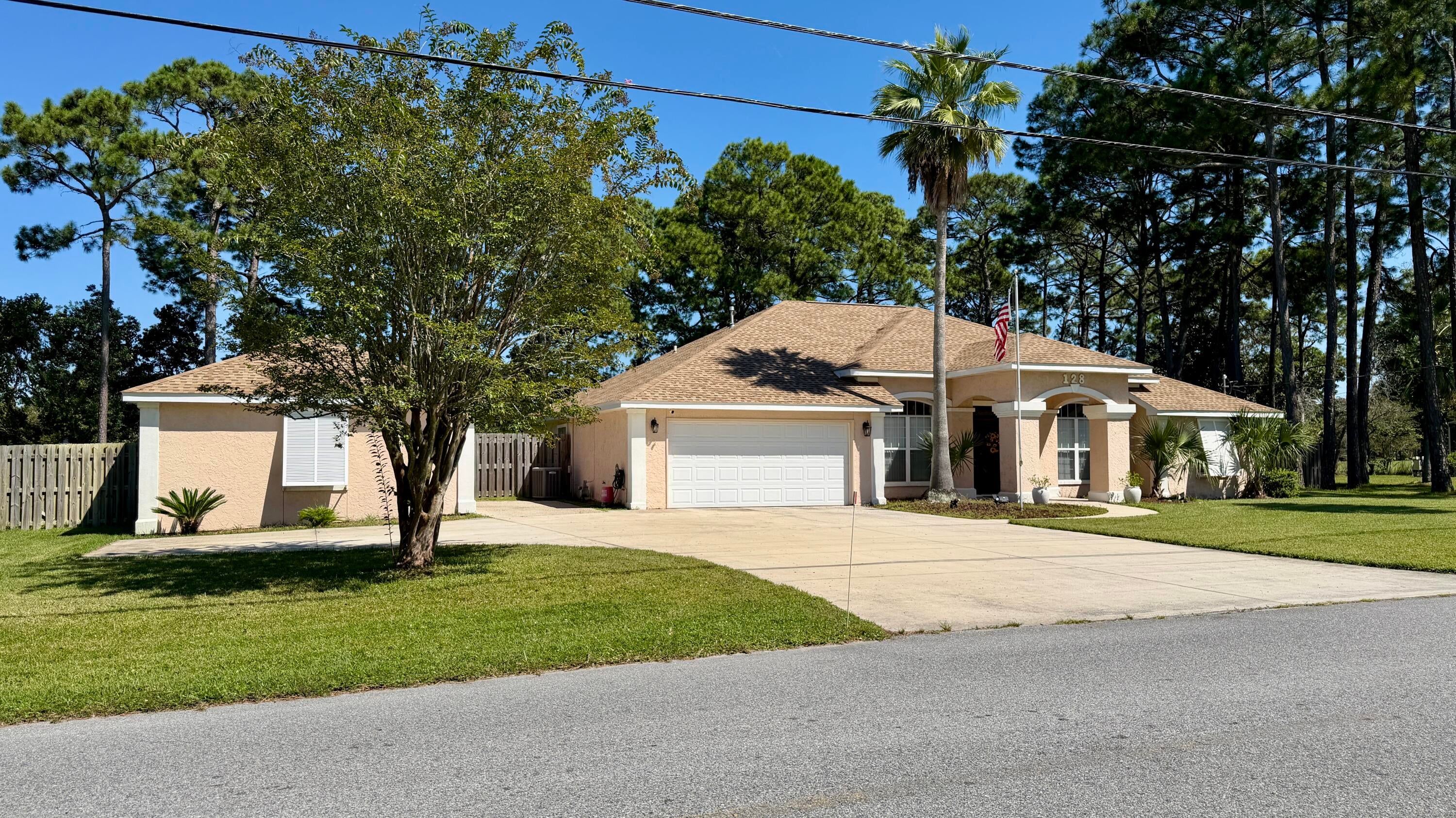 128 Fairway Boulevard