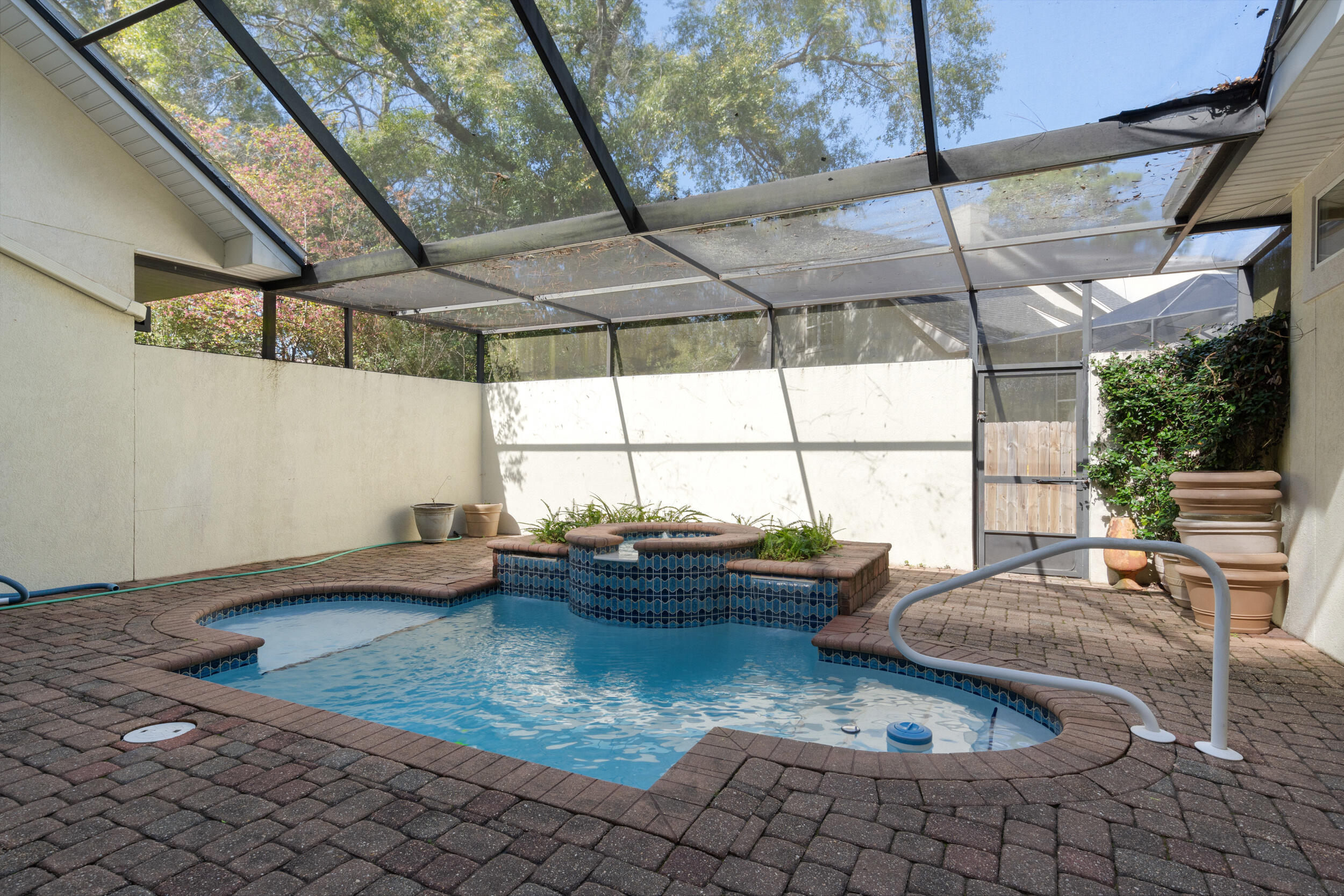 SWIFT CREEK PH VI - Residential