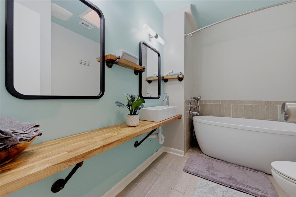 BAYOU WOODS 2ND ADDN - Residential