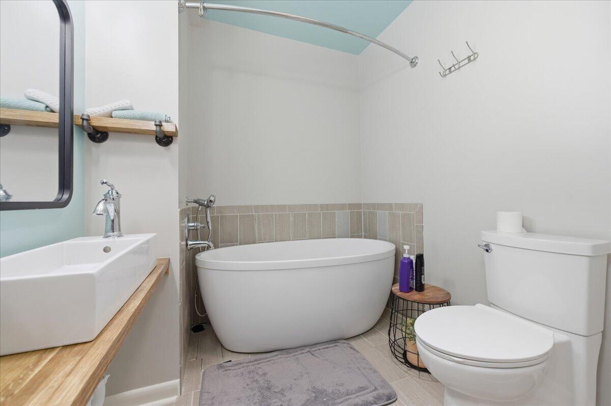 BAYOU WOODS 2ND ADDN - Residential