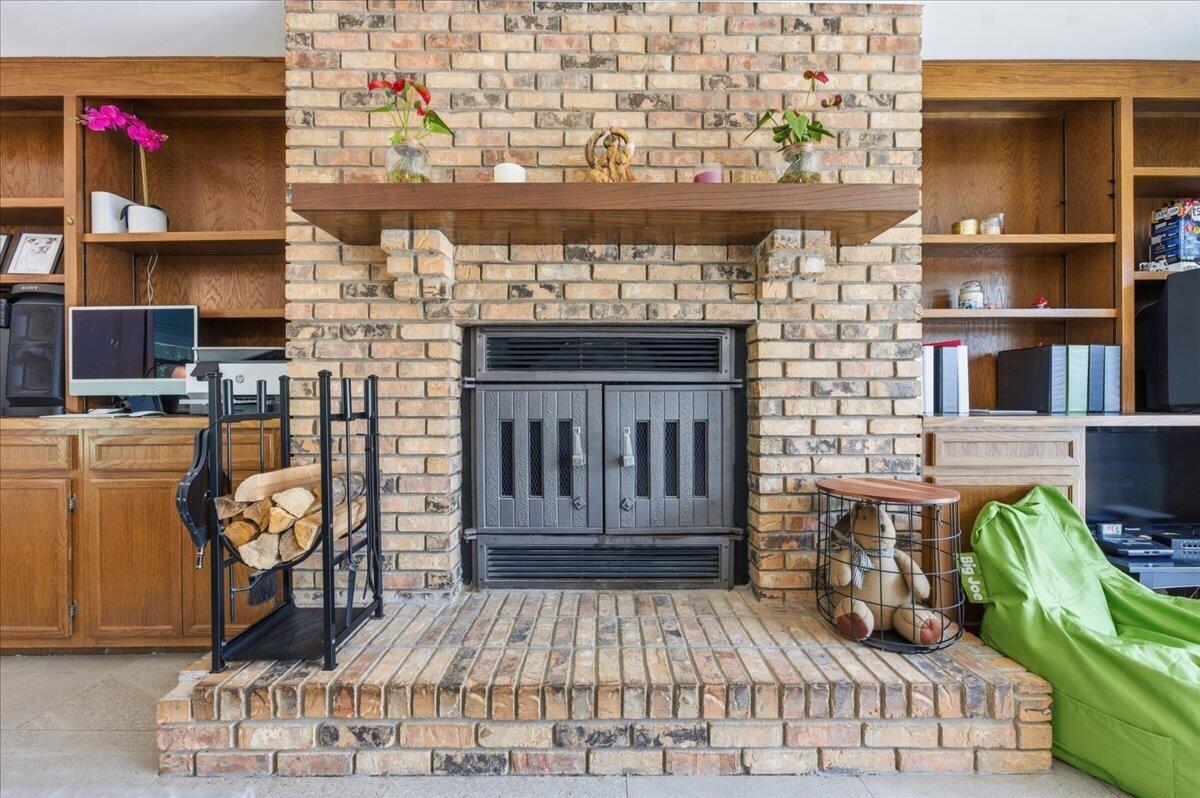 BAYOU WOODS 2ND ADDN - Residential