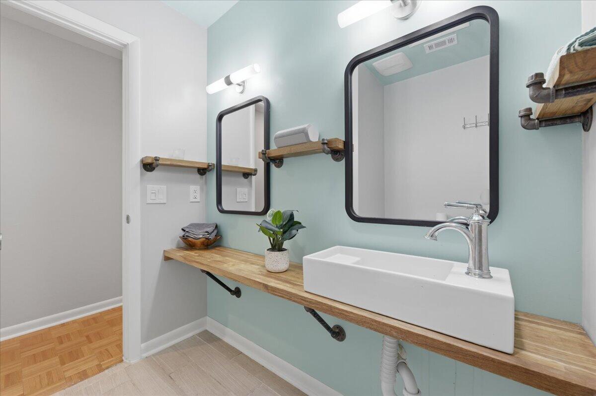 BAYOU WOODS 2ND ADDN - Residential